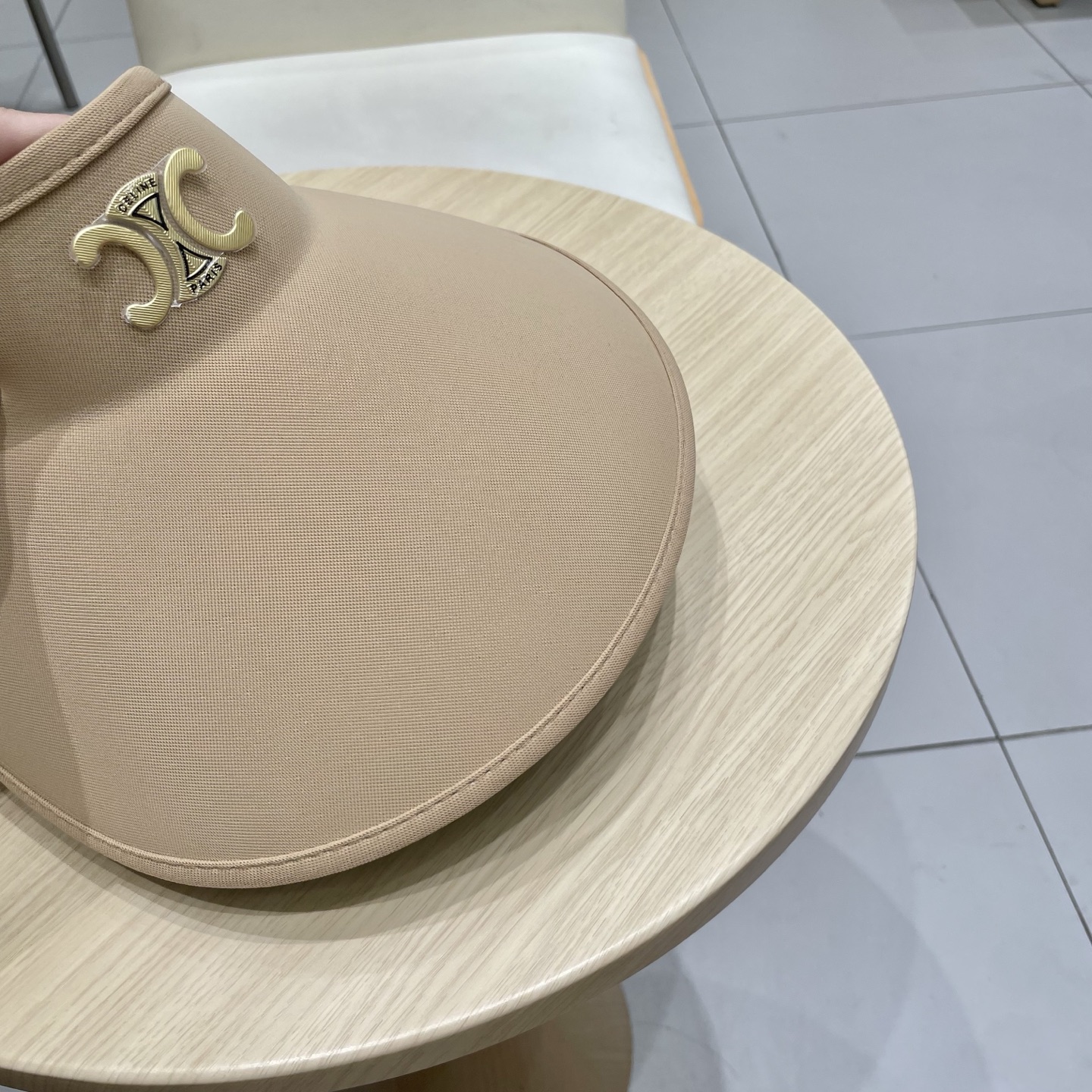  celine塞琳新款2025遮阳空顶帽子女减龄时尚春夏季鸭舌帽百搭简约休闲防晒帽