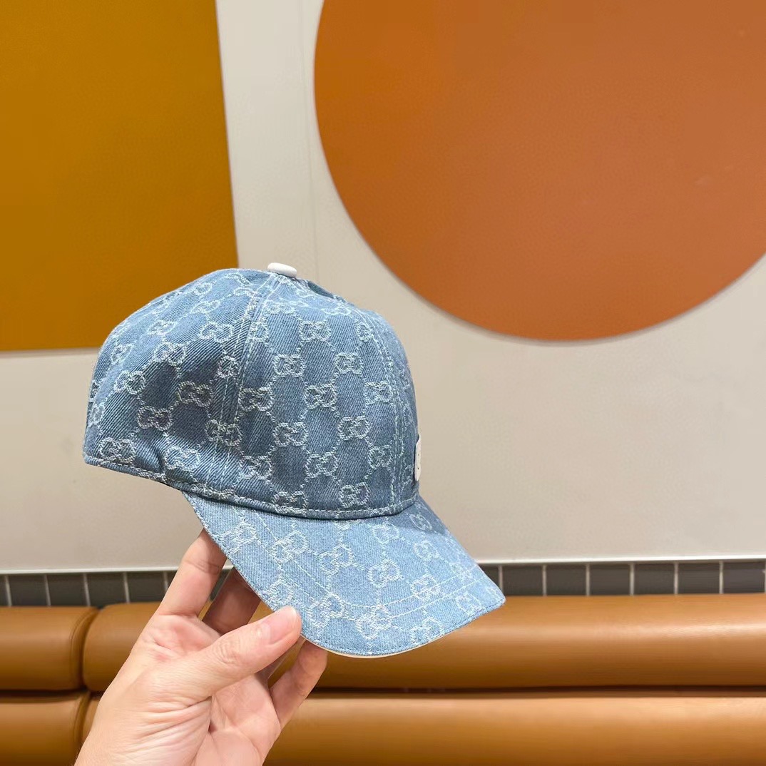  Gucci(古奇)新款原单棒球帽😍😍复古设计，专柜11开模订制！牛仔布料，轻盈透气！实物拍摄，男女适用