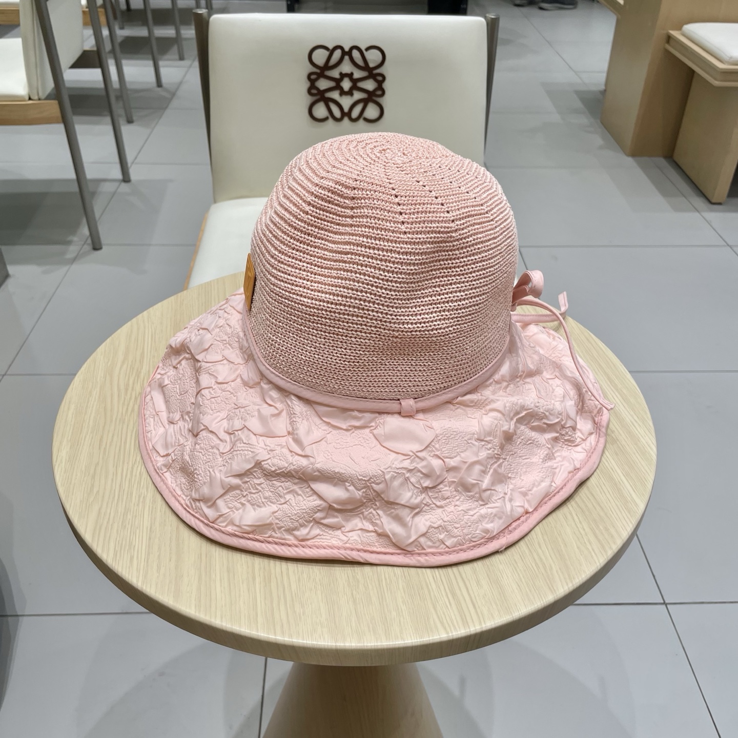  🧢路易威登LouisVuitton遮阳防晒帽女 夏季紫外线可折叠透气帽子新款户外沙滩薄款渔夫帽