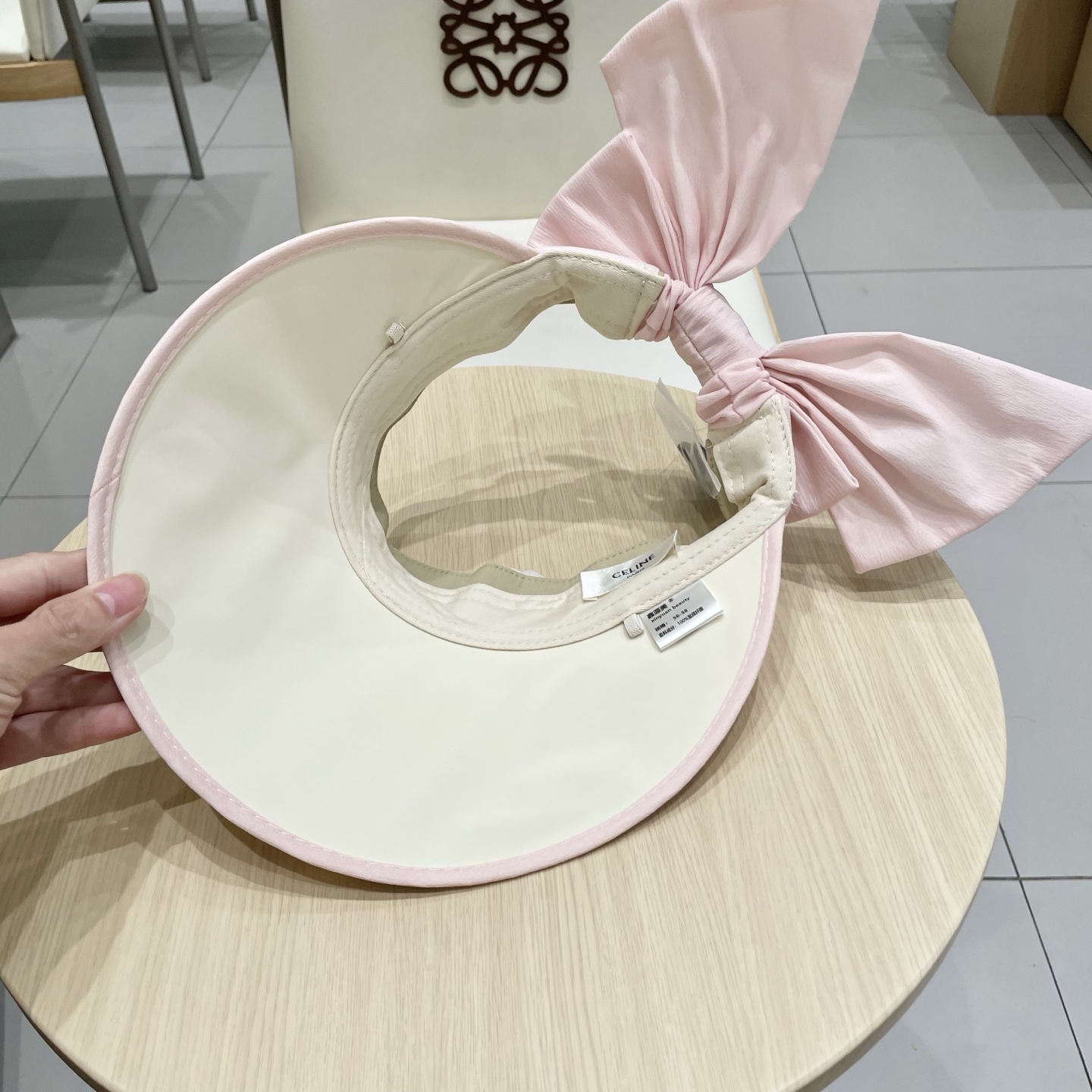  celine塞琳空顶遮阳帽，贝壳帽，发箍 小花朵图案，超级小清新，