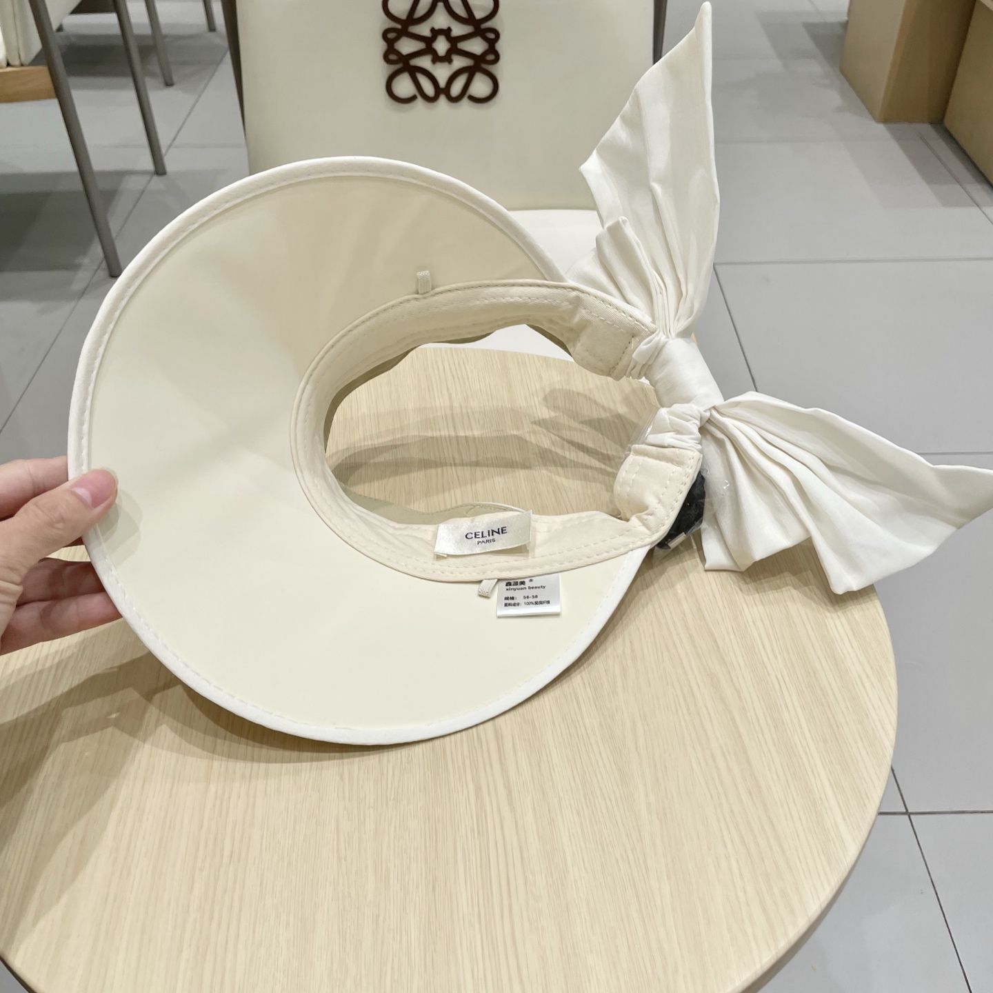  celine塞琳空顶遮阳帽，贝壳帽，发箍 小花朵图案，超级小清新，