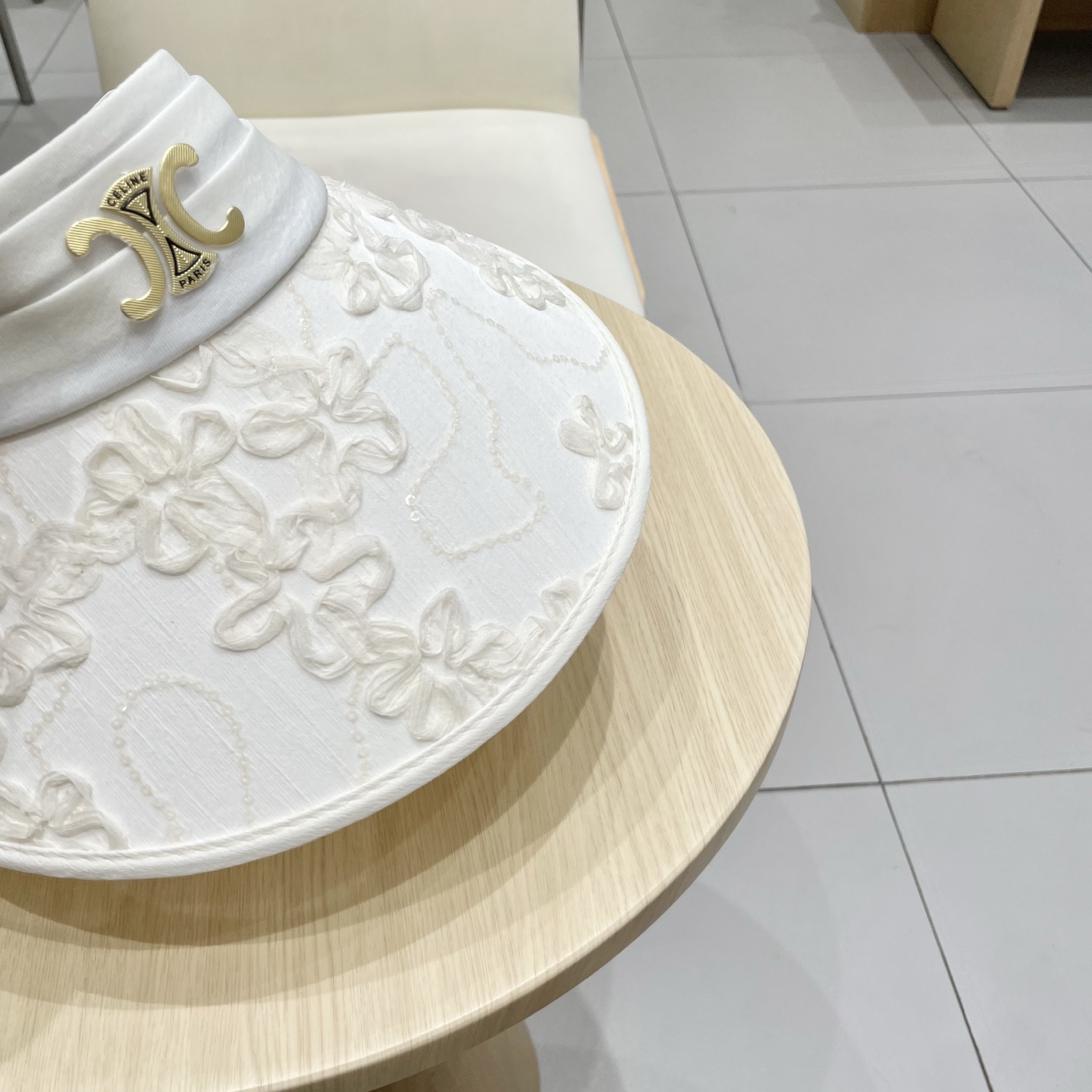  celine塞琳空顶遮阳帽，贝壳帽，发箍 小花朵图案，超级小清新，