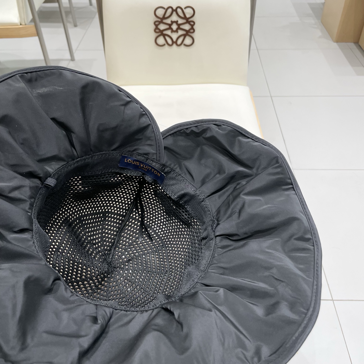  🧢路易威登LouisVuitton春夏季新款蝴蝶结遮阳大沿帽子女户外休闲运动时尚透气渔夫帽盆帽h