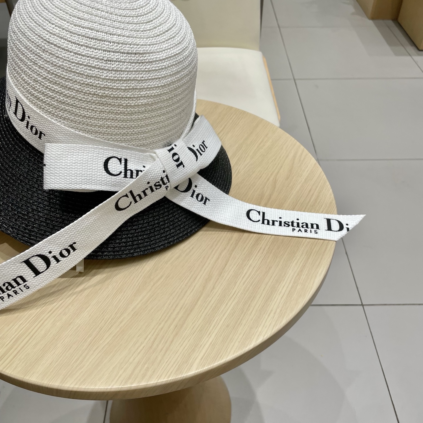  Dior迪奥新款盆帽，名媛风草帽，台湾PP草制作，头围57cm