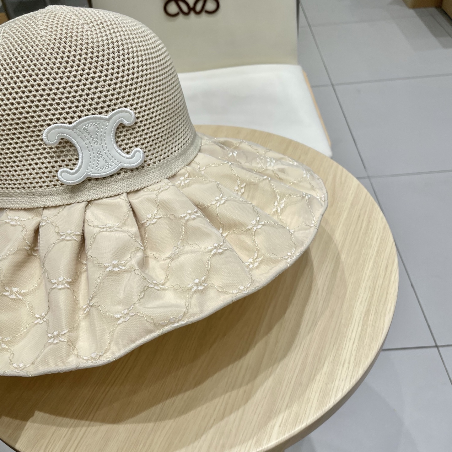 celine塞琳遮阳帽女2025新款彩胶防晒帽透气帽子防紫外线可折叠大沿太阳帽