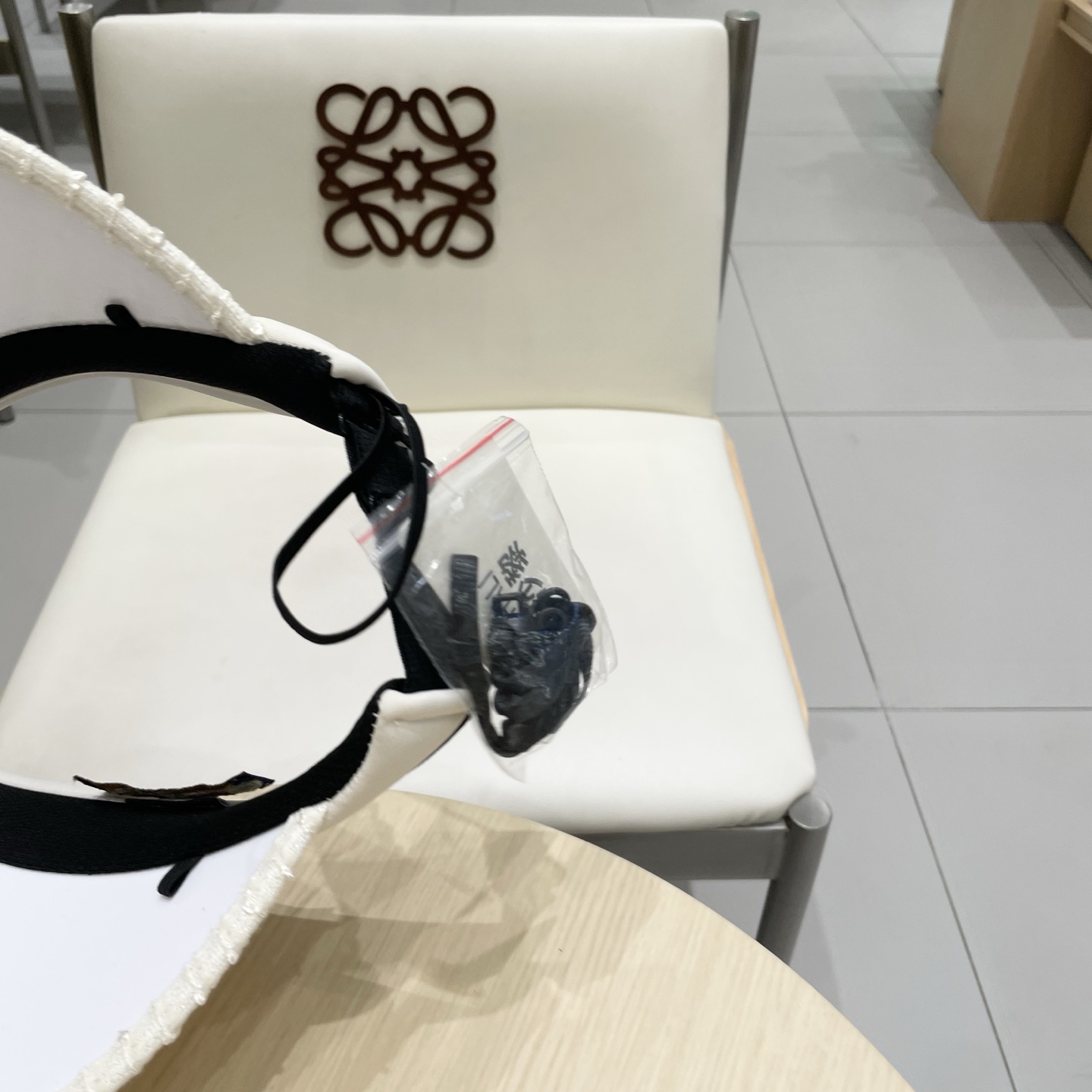 LV路易威登遮阳帽女防晒沙滩盆帽出游登山发箍式空顶帽