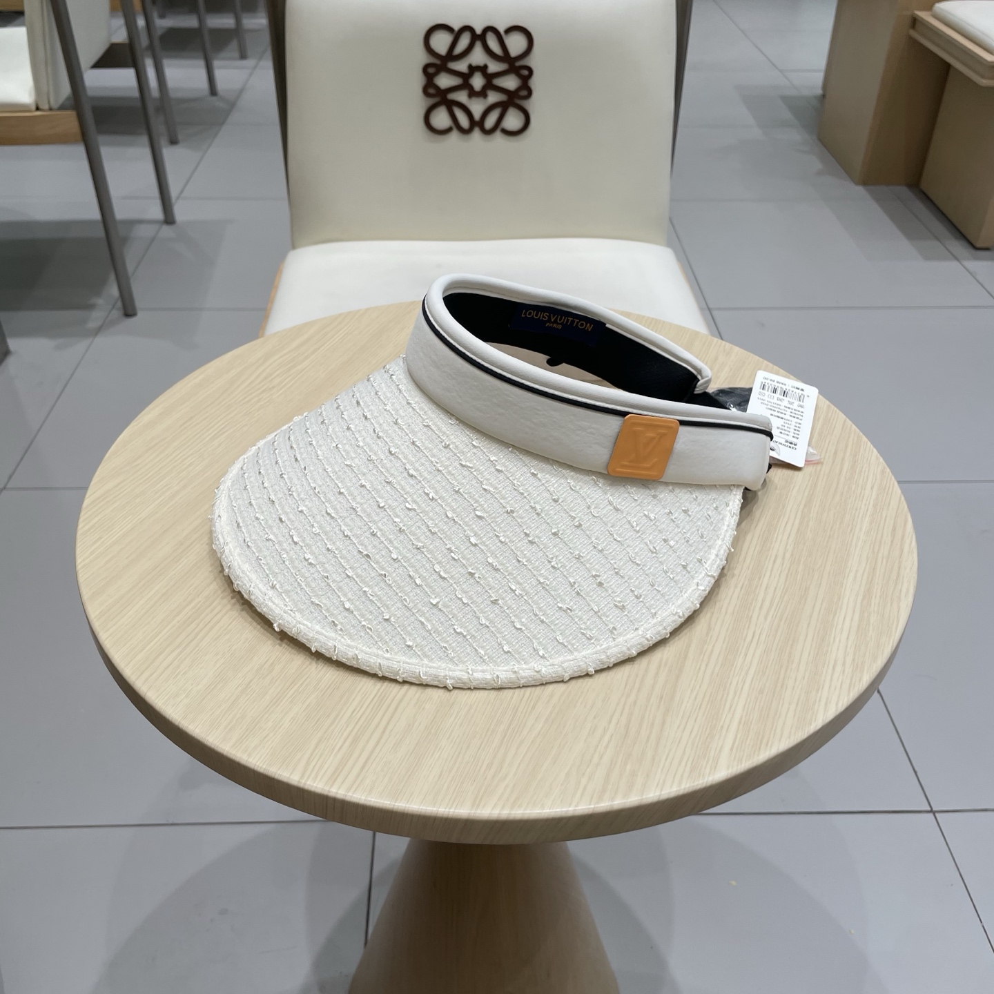 NO:361780,LV Louis Vuitton sun hat women sun protection beach basin hat travel mountaineering headband empty top hat hat straw hat fisherman hat baseball hat knit hat, hat, louis vuitton, louis vuitton, espadrilles, hatsLV路易威登遮阳帽女防晒沙滩盆帽出游登山发箍式空顶帽帽子草帽渔夫帽棒球帽针织帽,帽子,louis vuitton,louis vuitton,espadrilles,hats,hat