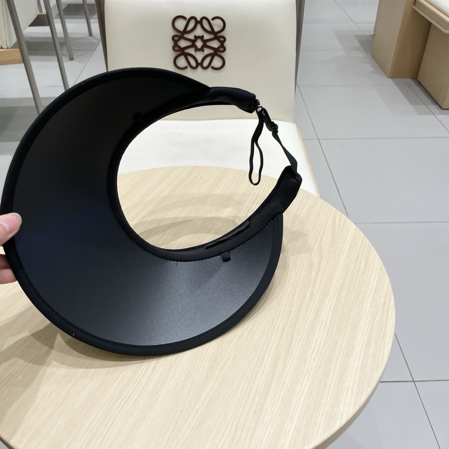   【LV路易威登】2025夏季新款男女款遮阳帽空顶帽，大牌出货，超方便！好搭！出街必备