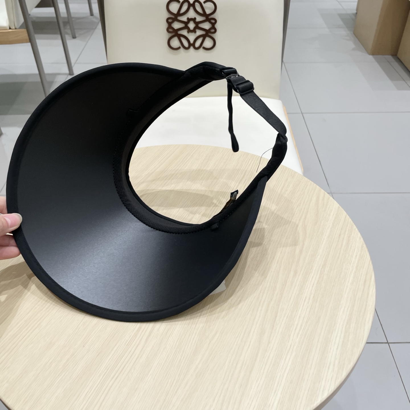   【LV路易威登】2025夏季新款男女款遮阳帽空顶帽，大牌出货，超方便！好搭！出街必备