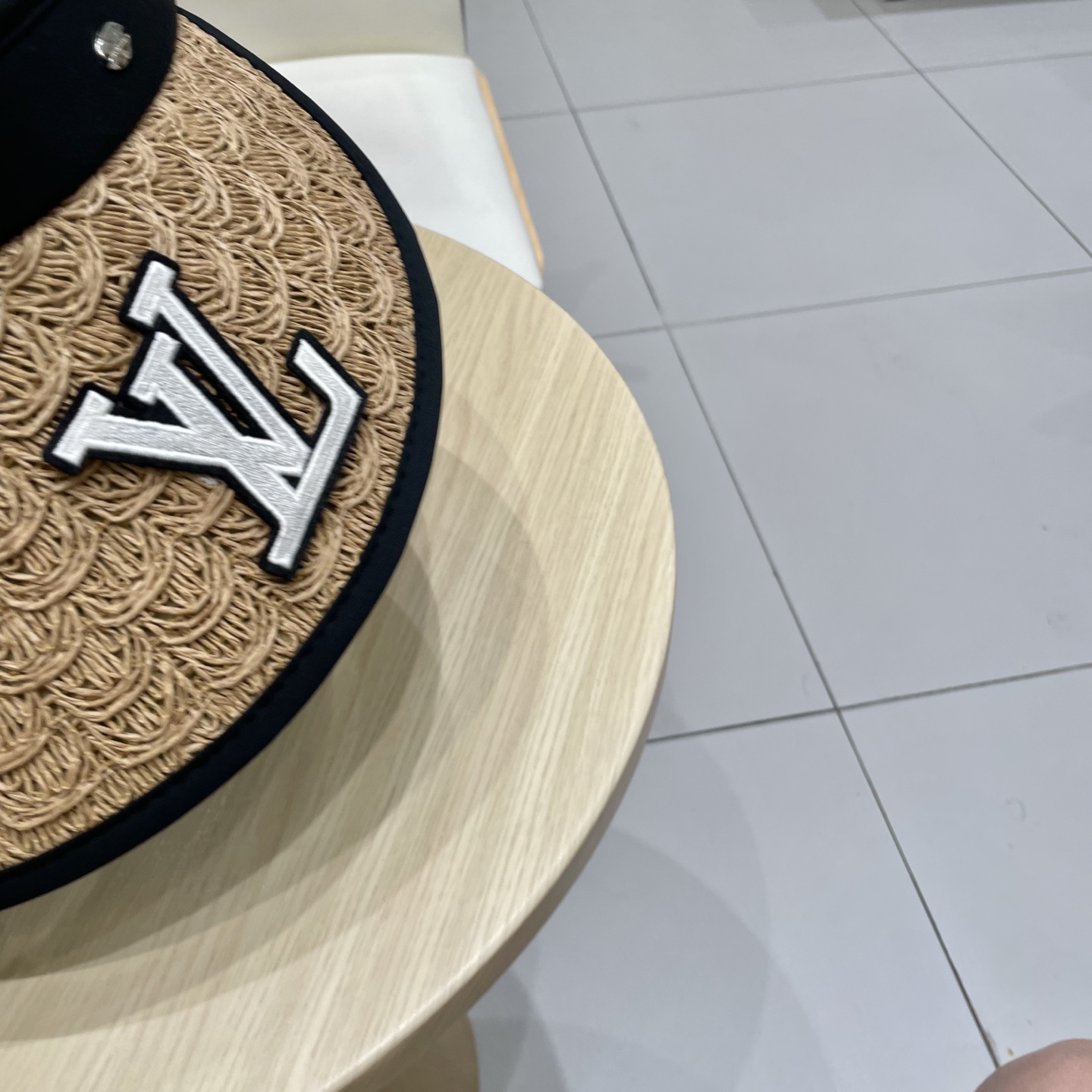   【LV路易威登】2025夏季新款男女款遮阳帽空顶帽，大牌出货，超方便！好搭！出街必备