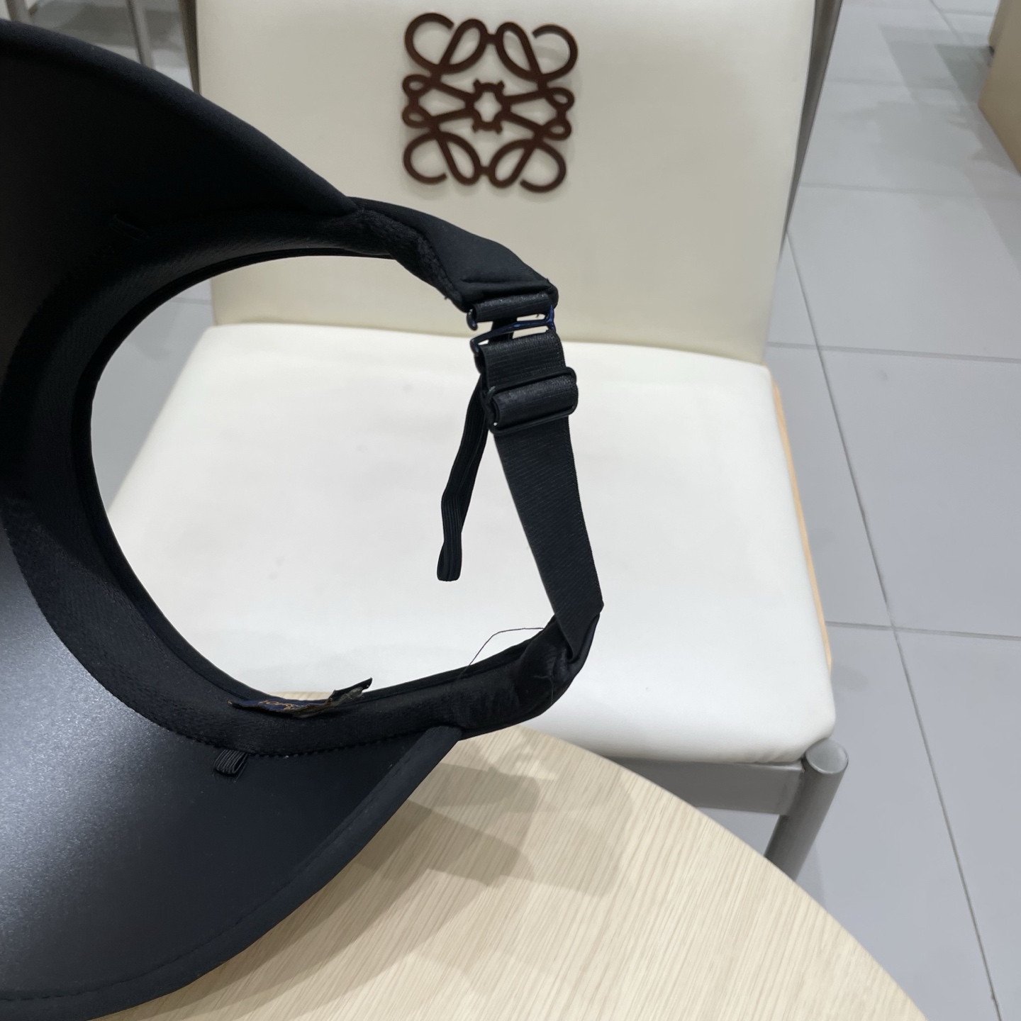   【LV路易威登】2025夏季新款男女款遮阳帽空顶帽，大牌出货，超方便！好搭！出街必备