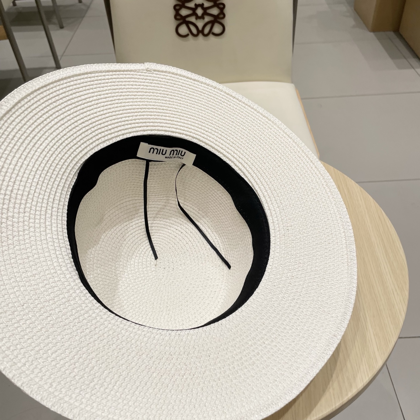 缪缪miumiu新款平顶草帽，高级定制，名媛风，夏季防晒防紫外线，出行必备，百搭好看