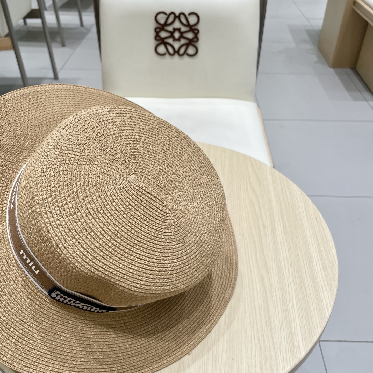 缪缪miumiu新款平顶草帽，高级定制，名媛风，夏季防晒防紫外线，出行必备，百搭好看