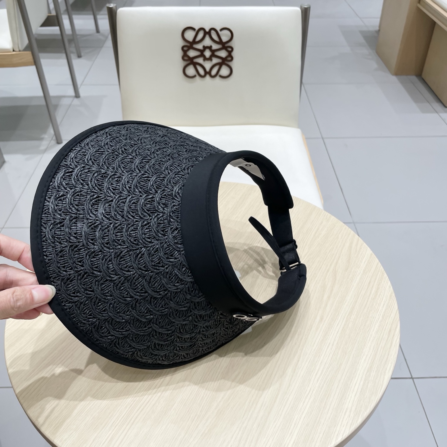  alo  ‼️
新款空顶帽！
有质感的拼接 帽型很好 冲它‼️