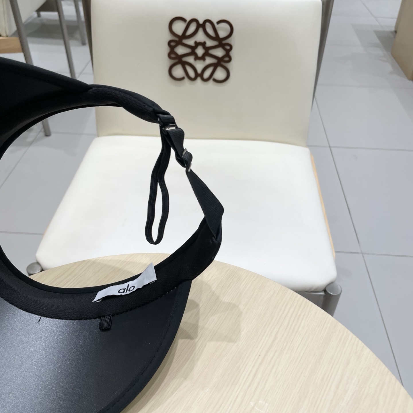  alo  ‼️
新款空顶帽！
有质感的拼接 帽型很好 冲它‼️