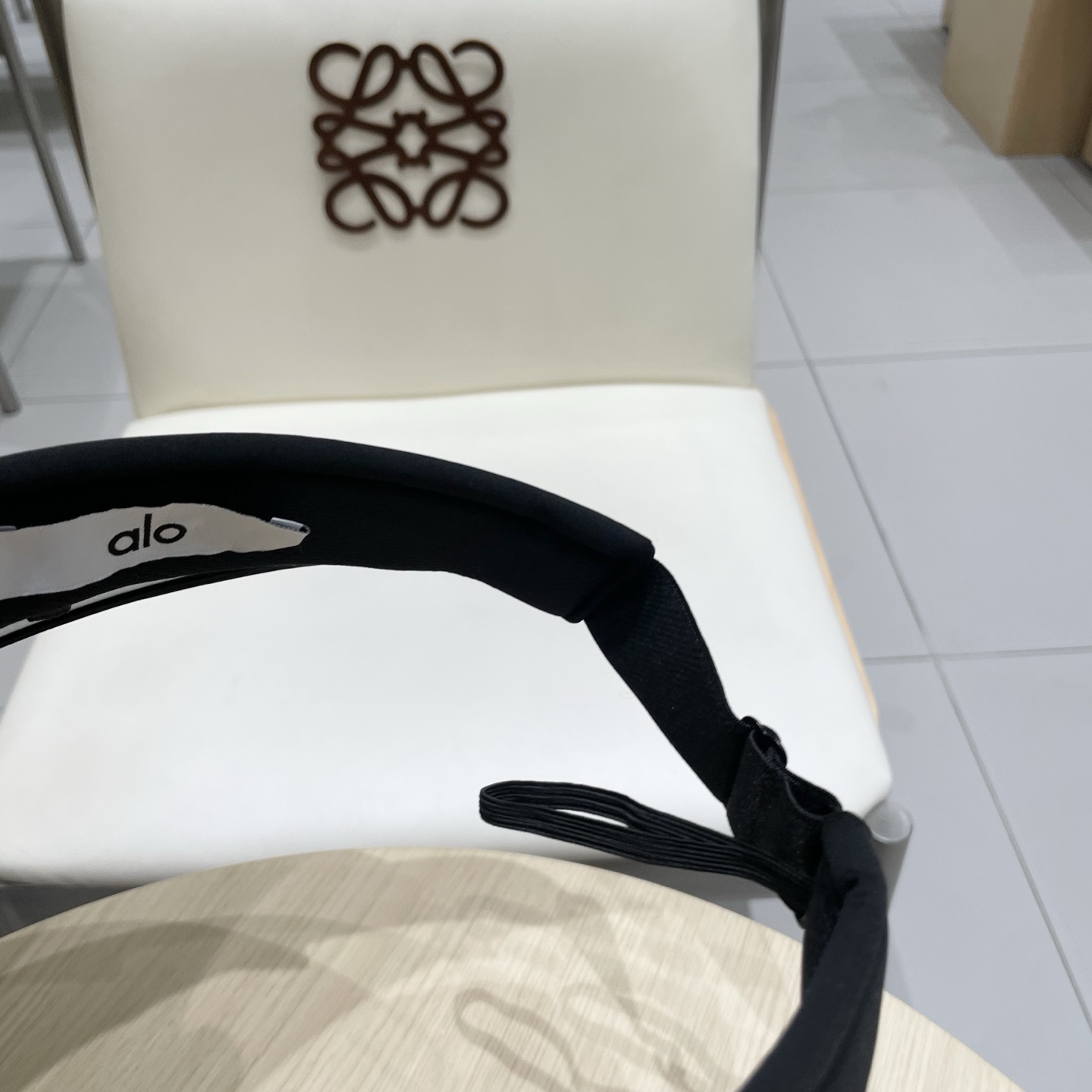  alo  ‼️
新款空顶帽！
有质感的拼接 帽型很好 冲它‼️