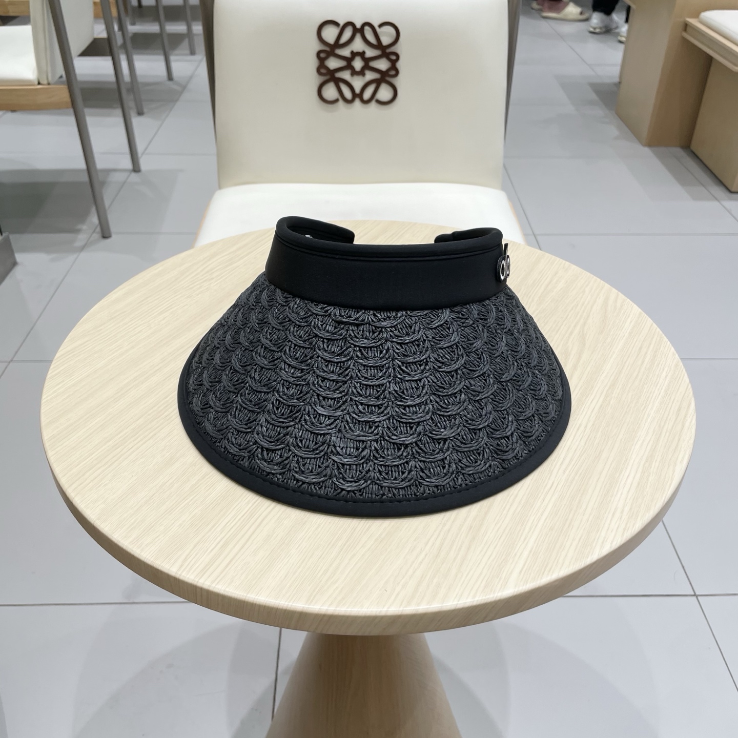  alo  ‼️
新款空顶帽！
有质感的拼接 帽型很好 冲它‼️