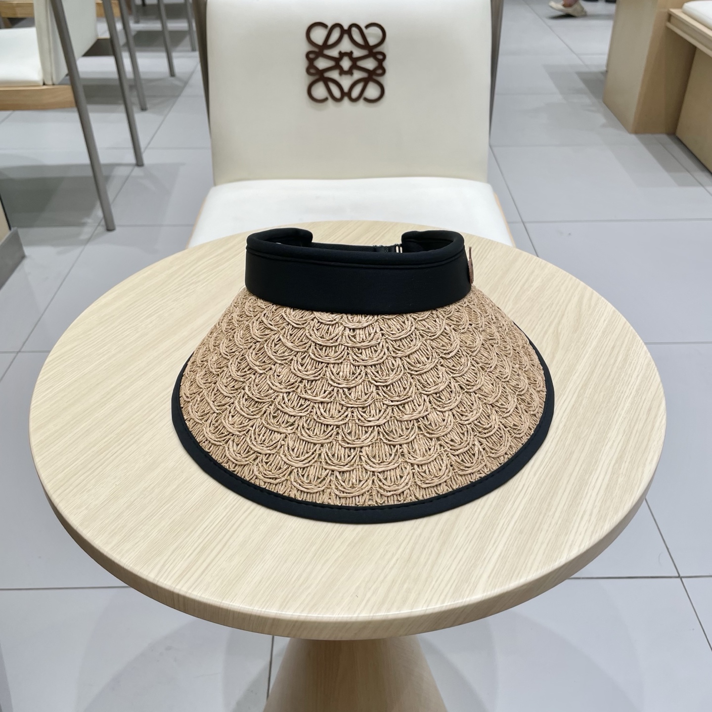  alo  ‼️
新款空顶帽！
有质感的拼接 帽型很好 冲它‼️