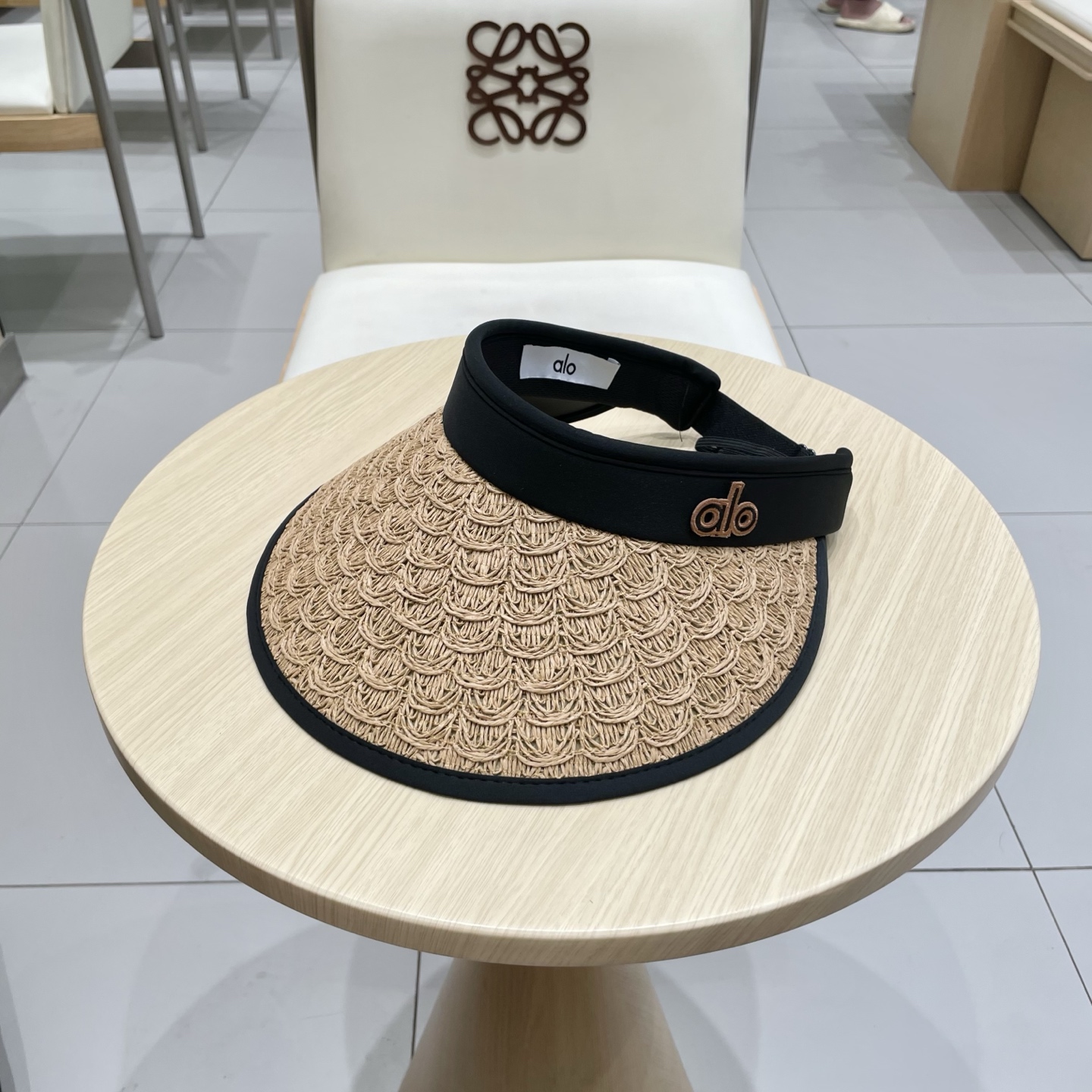  alo  ‼️
新款空顶帽！
有质感的拼接 帽型很好 冲它‼️