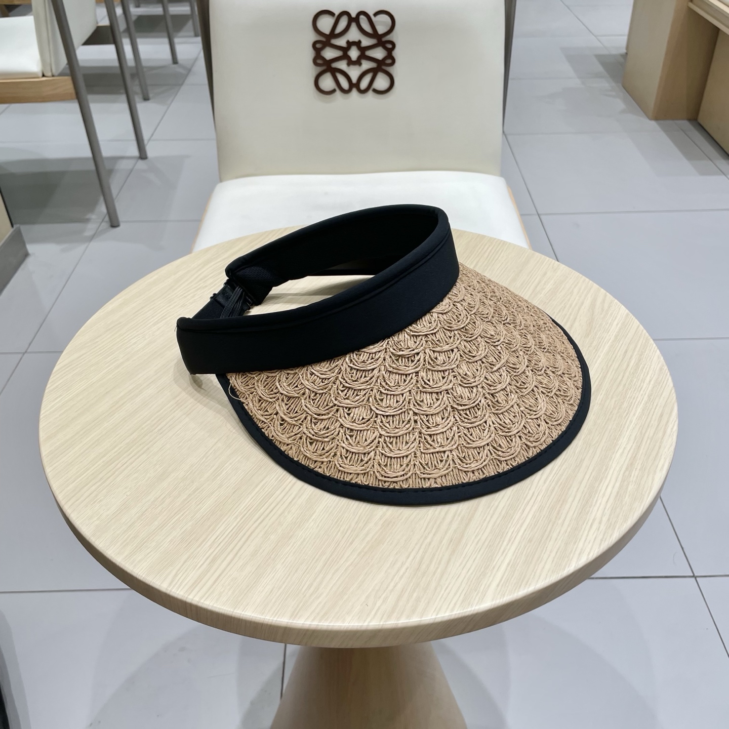  alo  ‼️
新款空顶帽！
有质感的拼接 帽型很好 冲它‼️