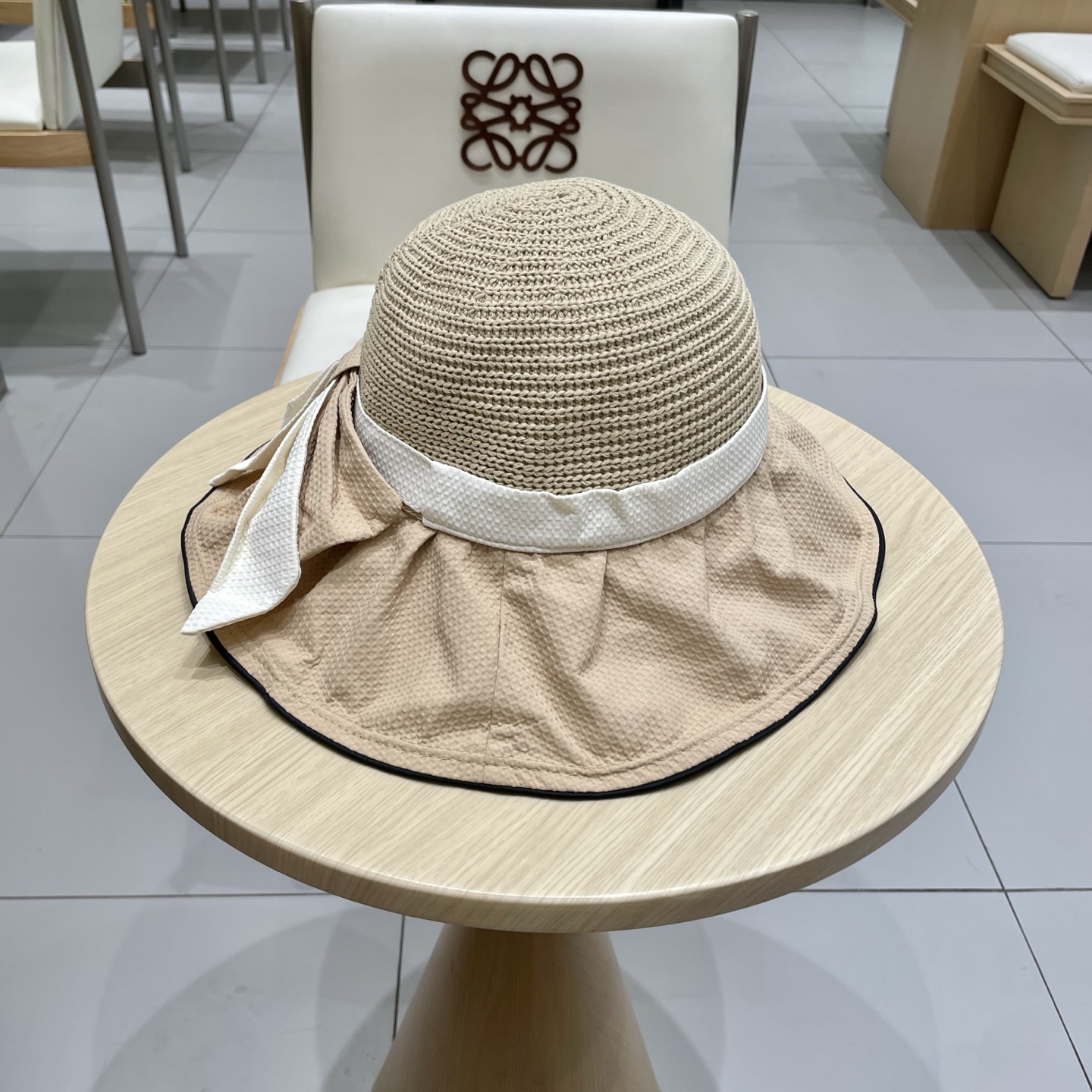  gucci古奇女夏季遮阳防晒防紫外线蝴蝶结渔夫帽遮脸黑胶太阳帽