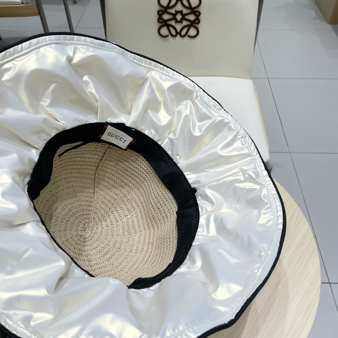  gucci古奇女夏季遮阳防晒防紫外线蝴蝶结渔夫帽遮脸黑胶太阳帽