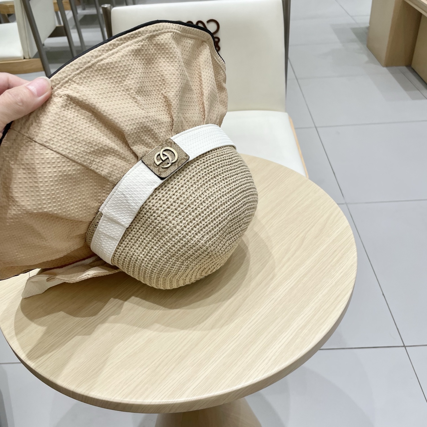 gucci古奇女夏季遮阳防晒防紫外线蝴蝶结渔夫帽遮脸黑胶太阳帽