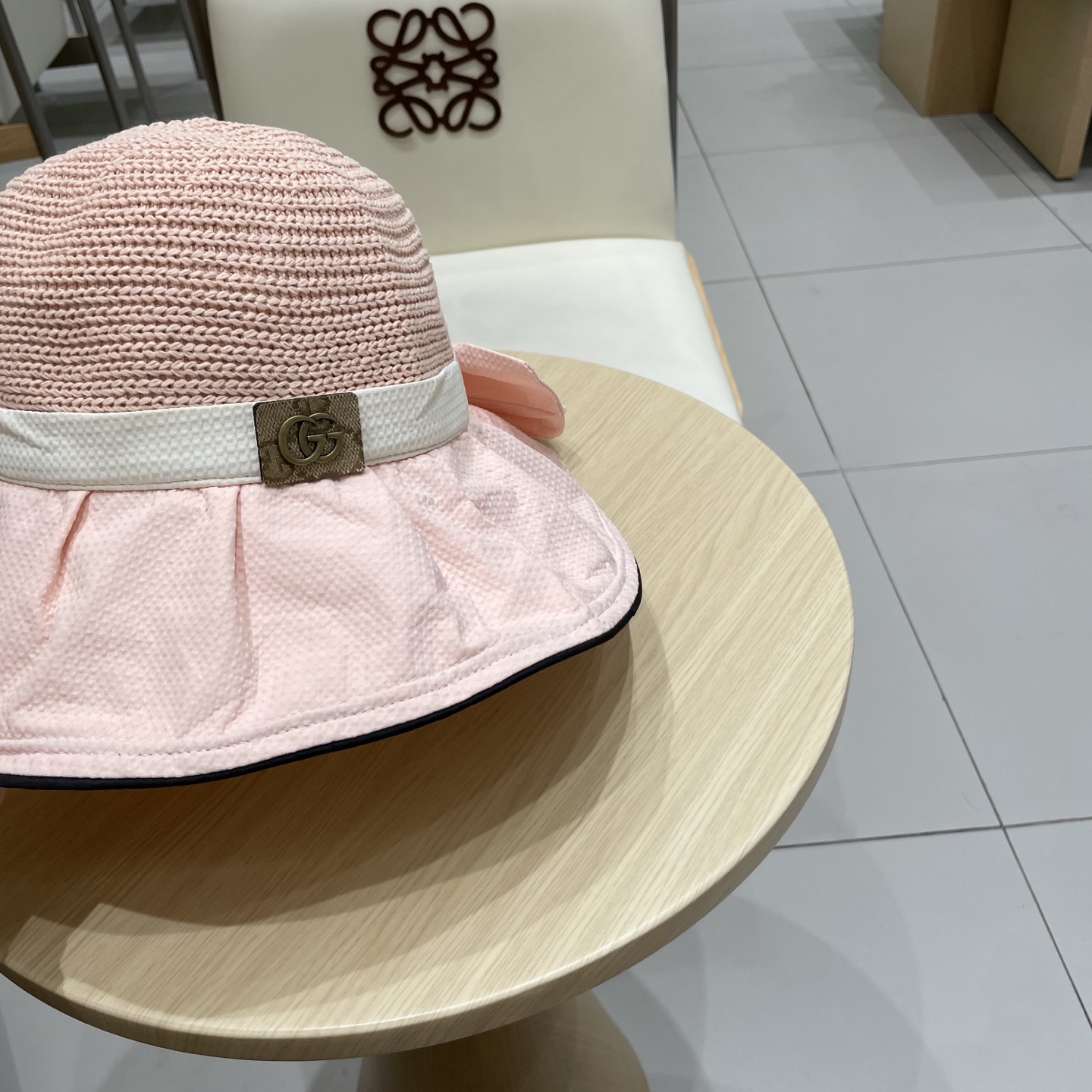  gucci古奇女夏季遮阳防晒防紫外线蝴蝶结渔夫帽遮脸黑胶太阳帽