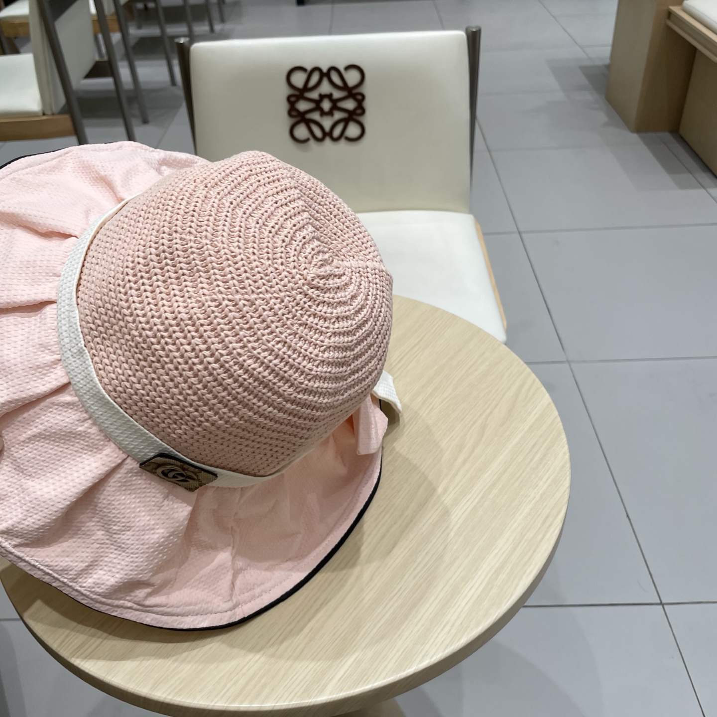  gucci古奇女夏季遮阳防晒防紫外线蝴蝶结渔夫帽遮脸黑胶太阳帽