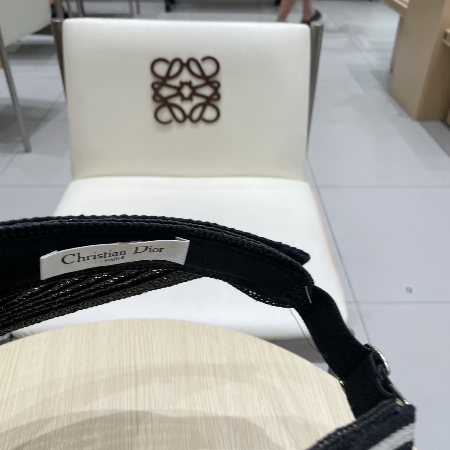  Dior迪奥2025新款遮阳帽空顶发箍帽，🔆遮阳百搭～休闲出街神器 巨防嗮！太爱了💕