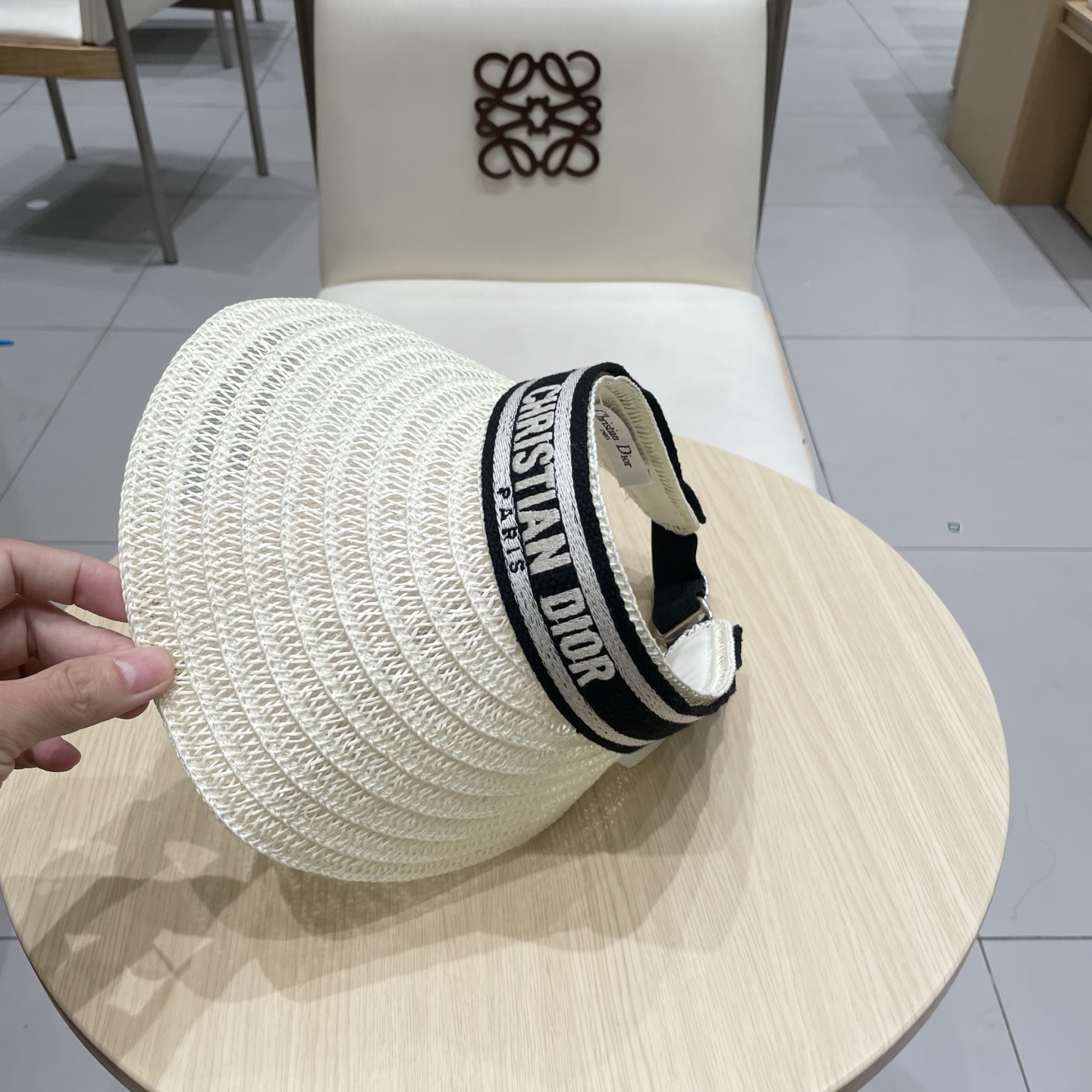  Dior迪奥2025新款遮阳帽空顶发箍帽，🔆遮阳百搭～休闲出街神器 巨防嗮！太爱了💕