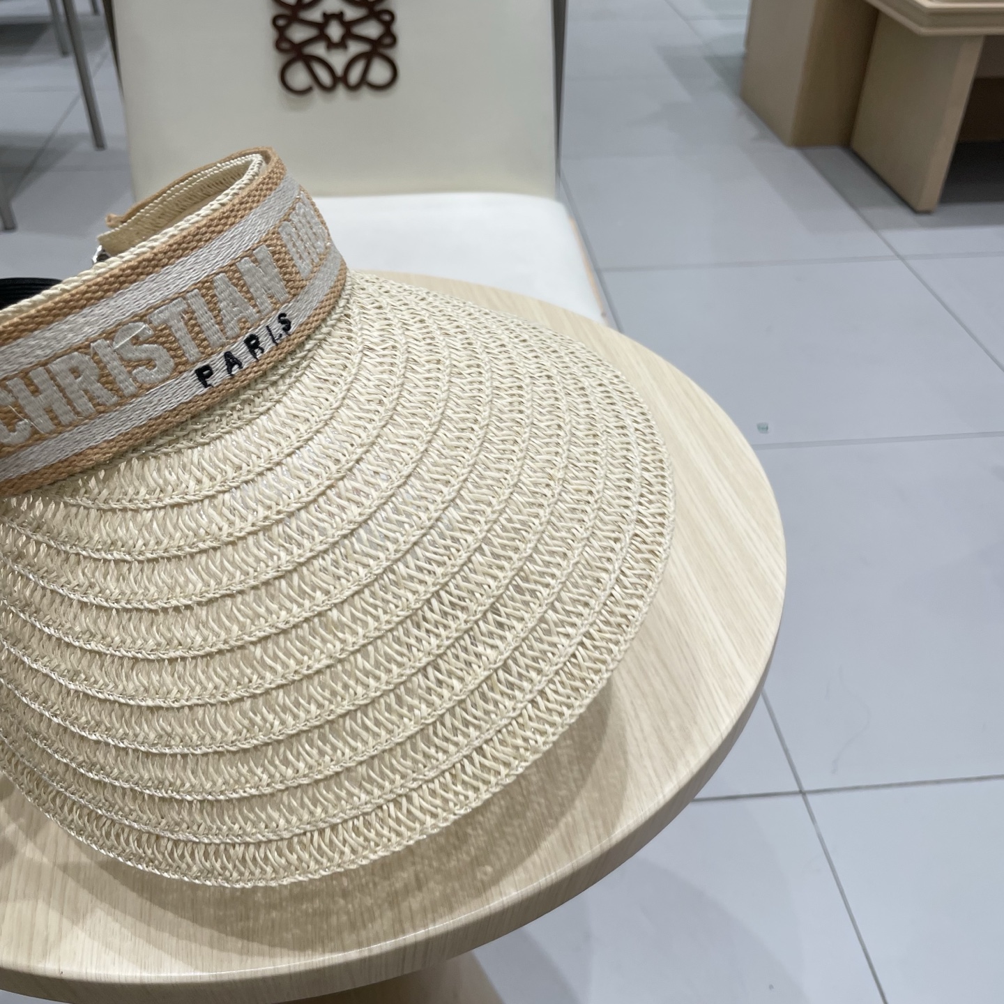  Dior迪奥2025新款遮阳帽空顶发箍帽，🔆遮阳百搭～休闲出街神器 巨防嗮！太爱了💕