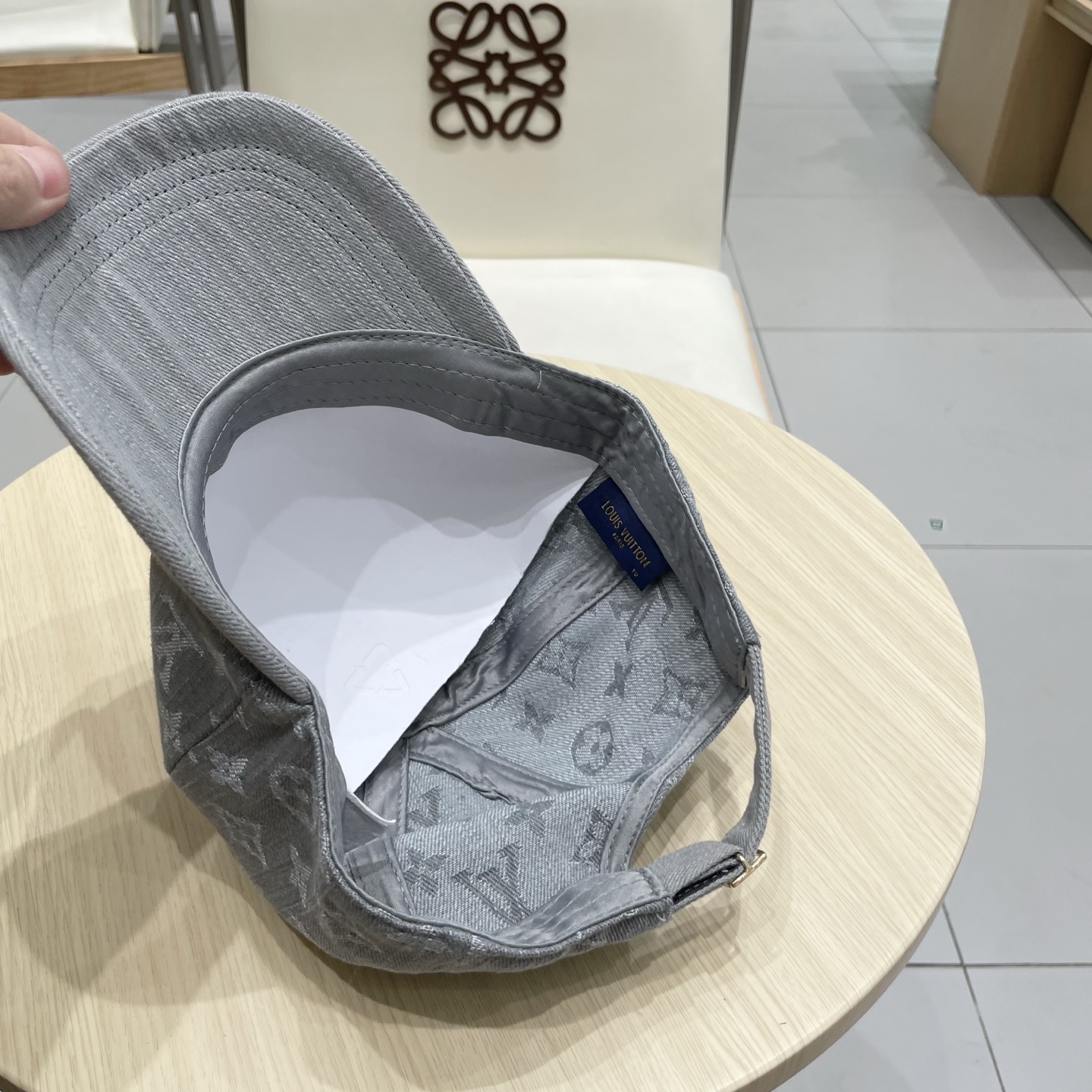  LV路易威登原单牛仔棒球帽🧢轻盈透气。完美版型，独家实物拍摄，男女适