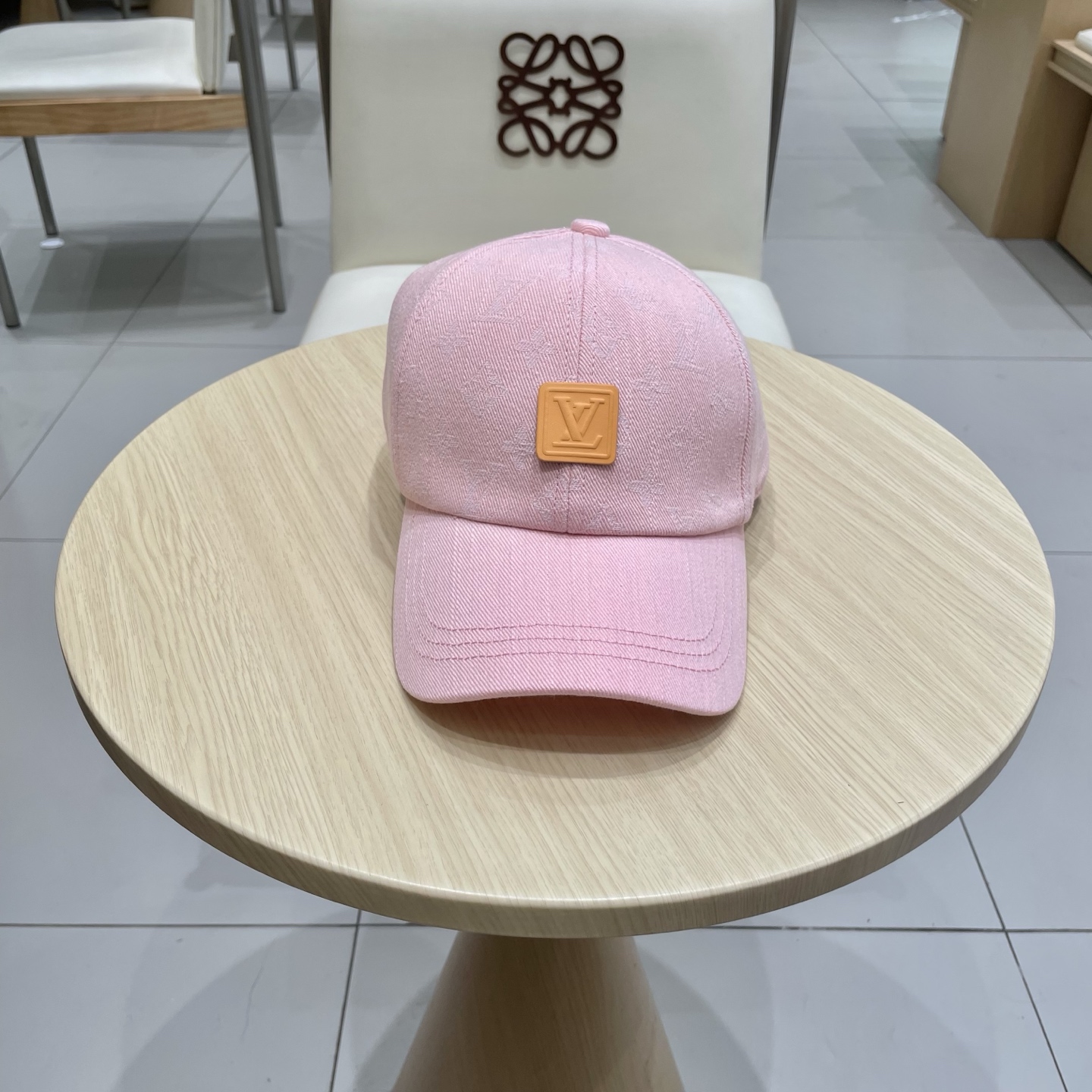  LV路易威登原单牛仔棒球帽🧢轻盈透气。完美版型，独家实物拍摄，男女适