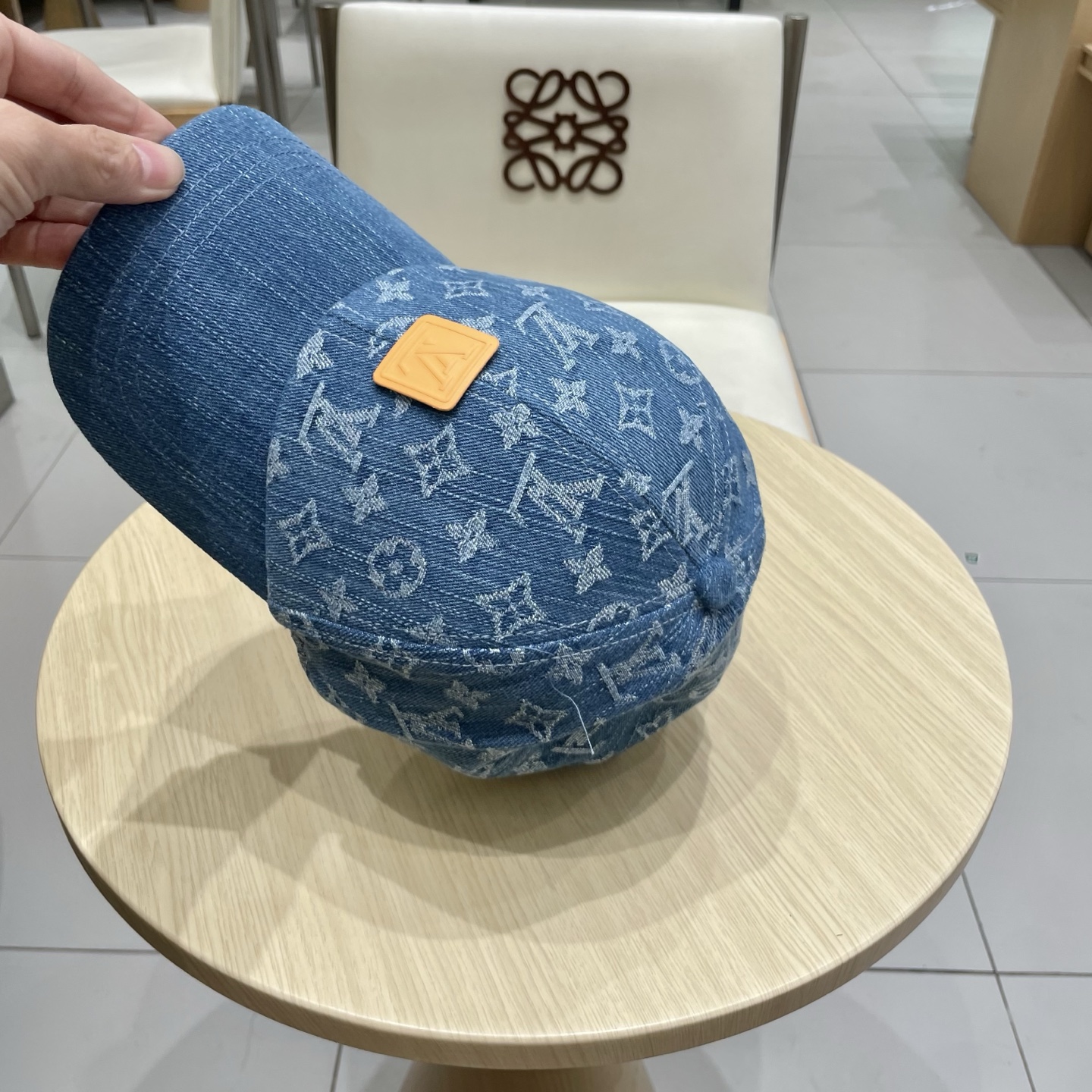  LV路易威登原单牛仔棒球帽🧢轻盈透气。完美版型，独家实物拍摄，男女适