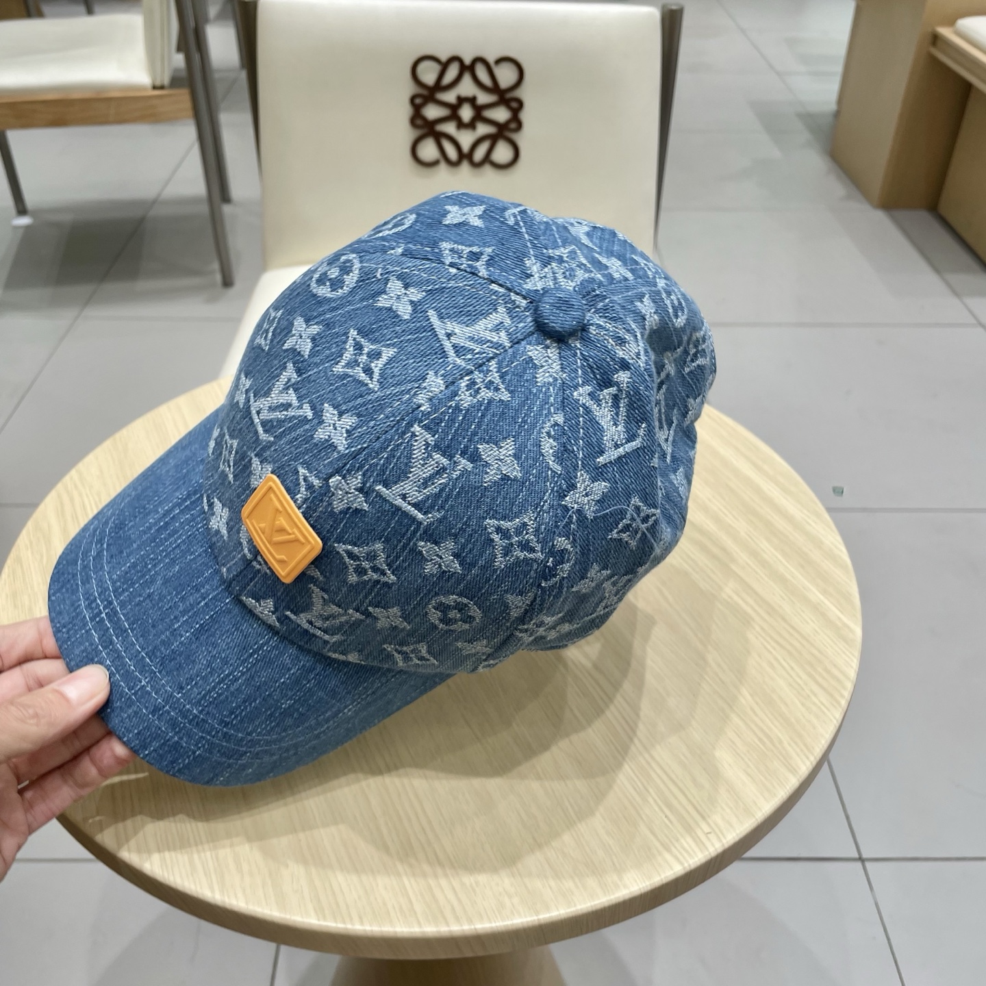  LV路易威登原单牛仔棒球帽🧢轻盈透气。完美版型，独家实物拍摄，男女适