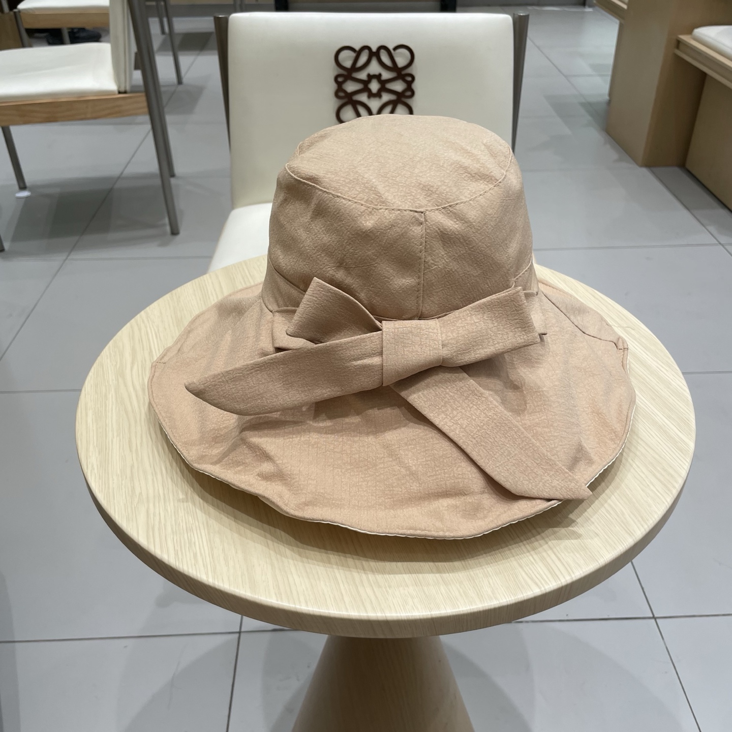  Prada普拉达2025新款夏季大檐遮阳帽防紫外线太阳帽蝴蝶结渔夫帽