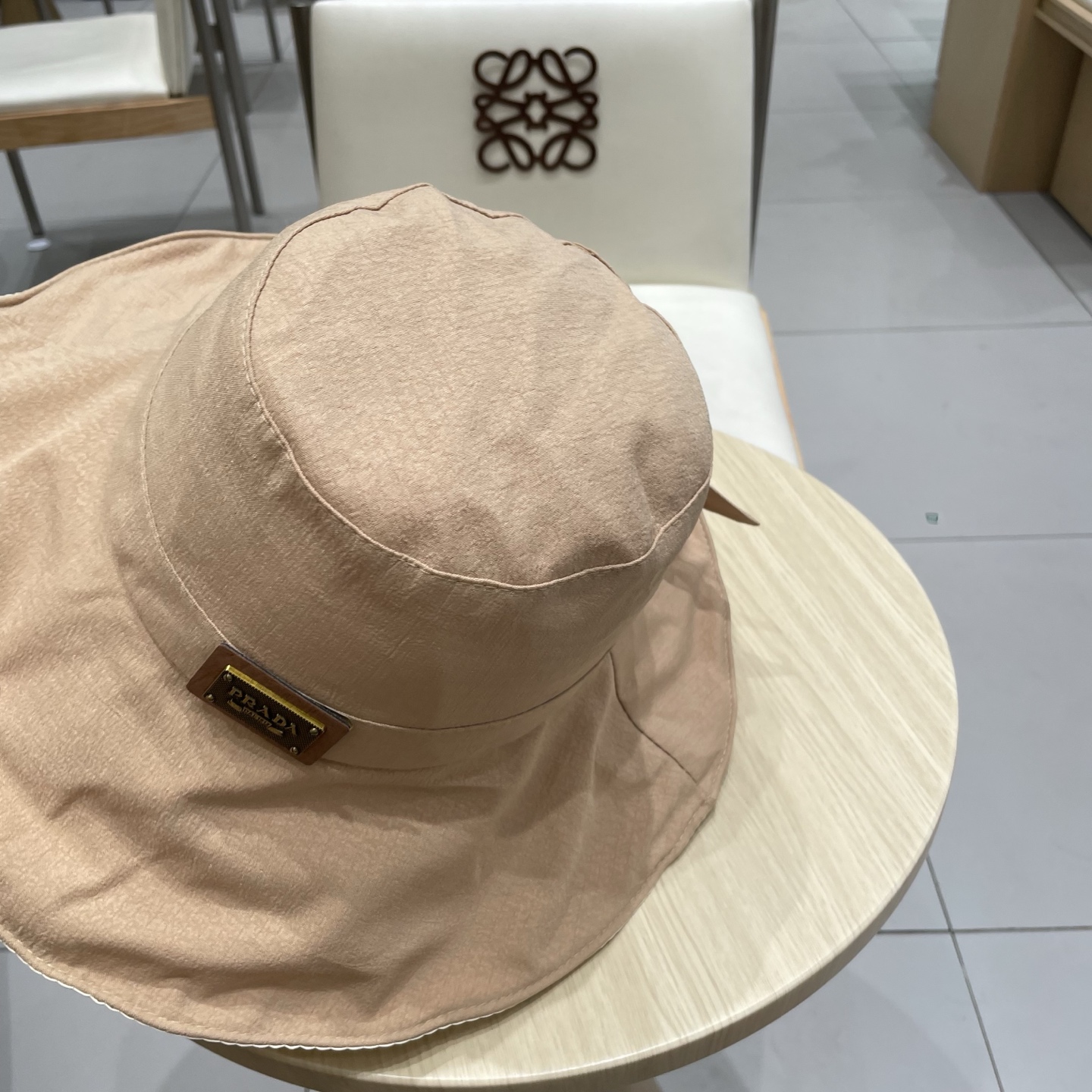  Prada普拉达2025新款夏季大檐遮阳帽防紫外线太阳帽蝴蝶结渔夫帽