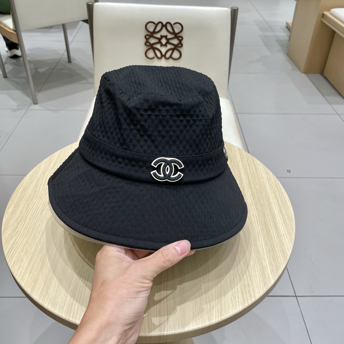 Chanel香奈儿渔夫帽，头围57cm