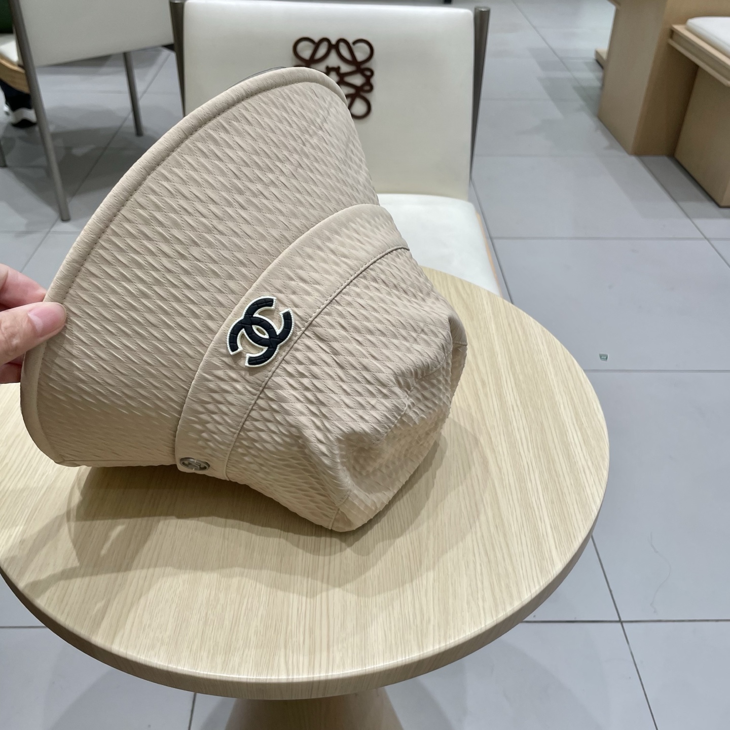 Chanel香奈儿渔夫帽，头围57cm