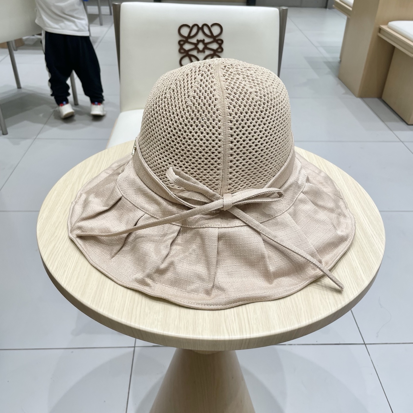 Dior(迪奥)新款原单渔夫帽， 精致純也格调很有感觉，很酷很时尚，专柜断货热门，质量超赞