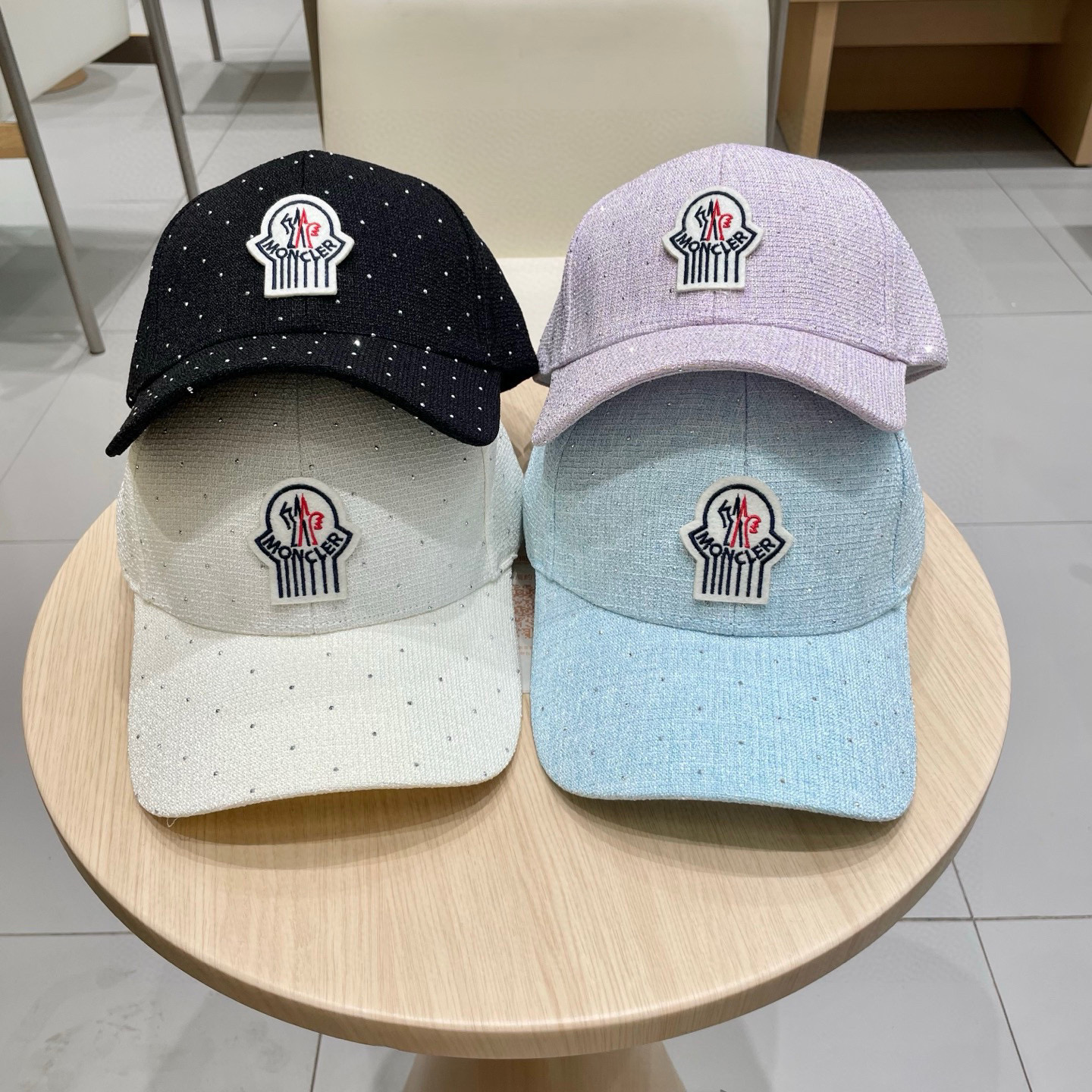  蒙口Moncler2025🆕春款新款个性棒球帽，透气性巨佳，四季佩戴款高颜值时尚单品！
男女同款