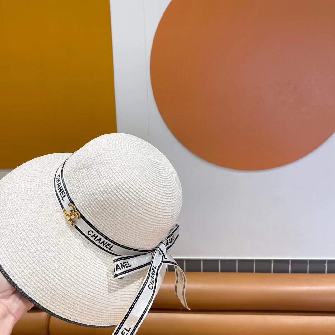     Chanel香奈儿灯笼草帽，高端定制，名媛必备，头围57cm
