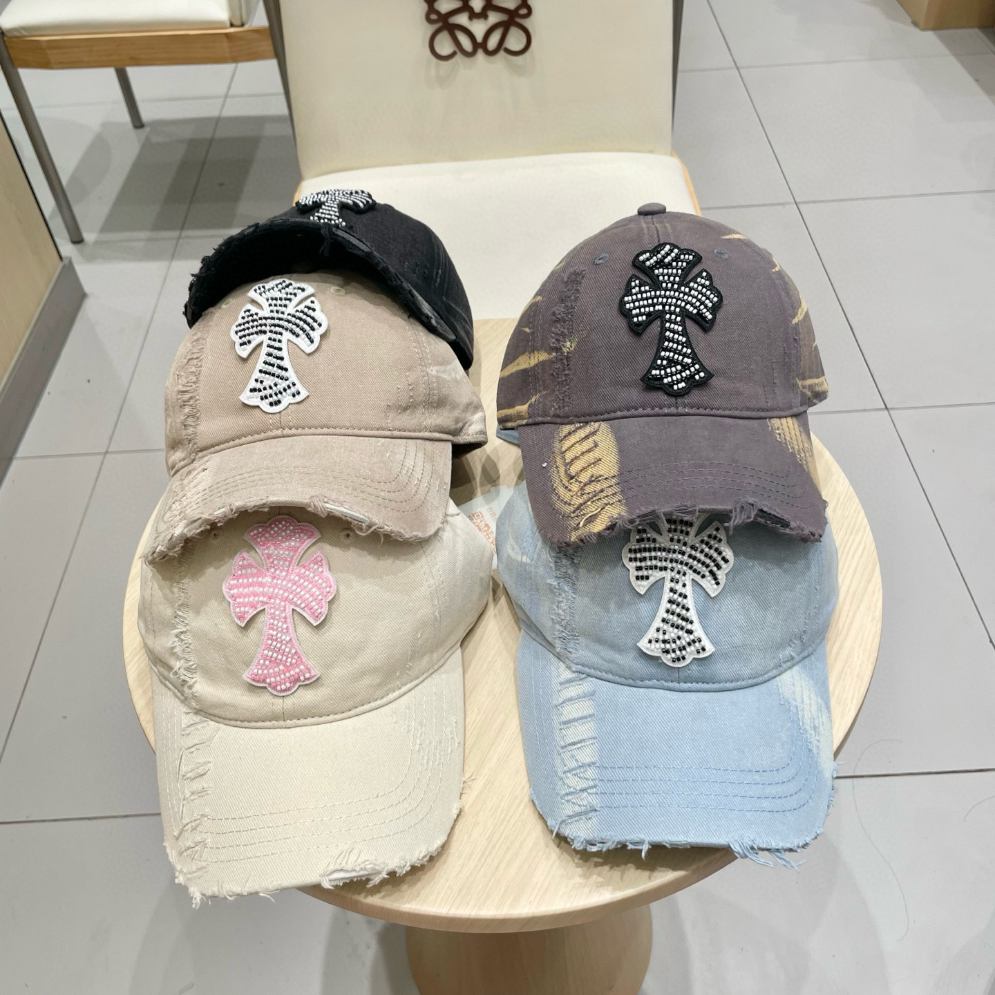  Chrome Hearts 克罗心💓早春韩版时尚复古做旧破洞帽子磨损设计百搭棒球帽鸭舌帽