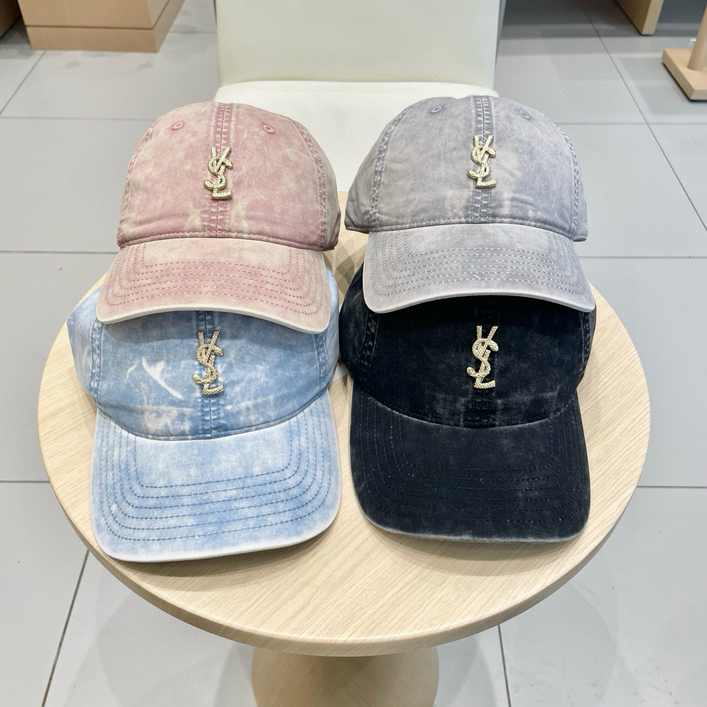  圣罗兰SAINT LAURENT 官网对版棒球帽，请认准高端品质市场唯一细节对版，小红书推荐，时尚百搭