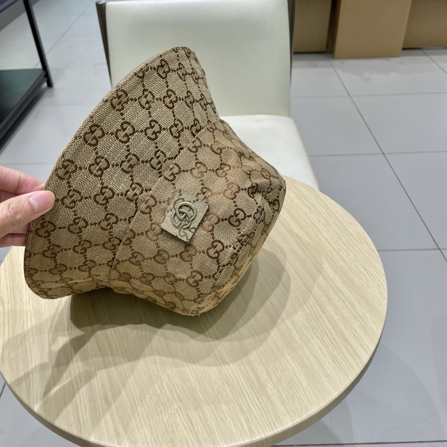 Gucci古奇经典款老花渔夫帽，男女通用，头围57cm