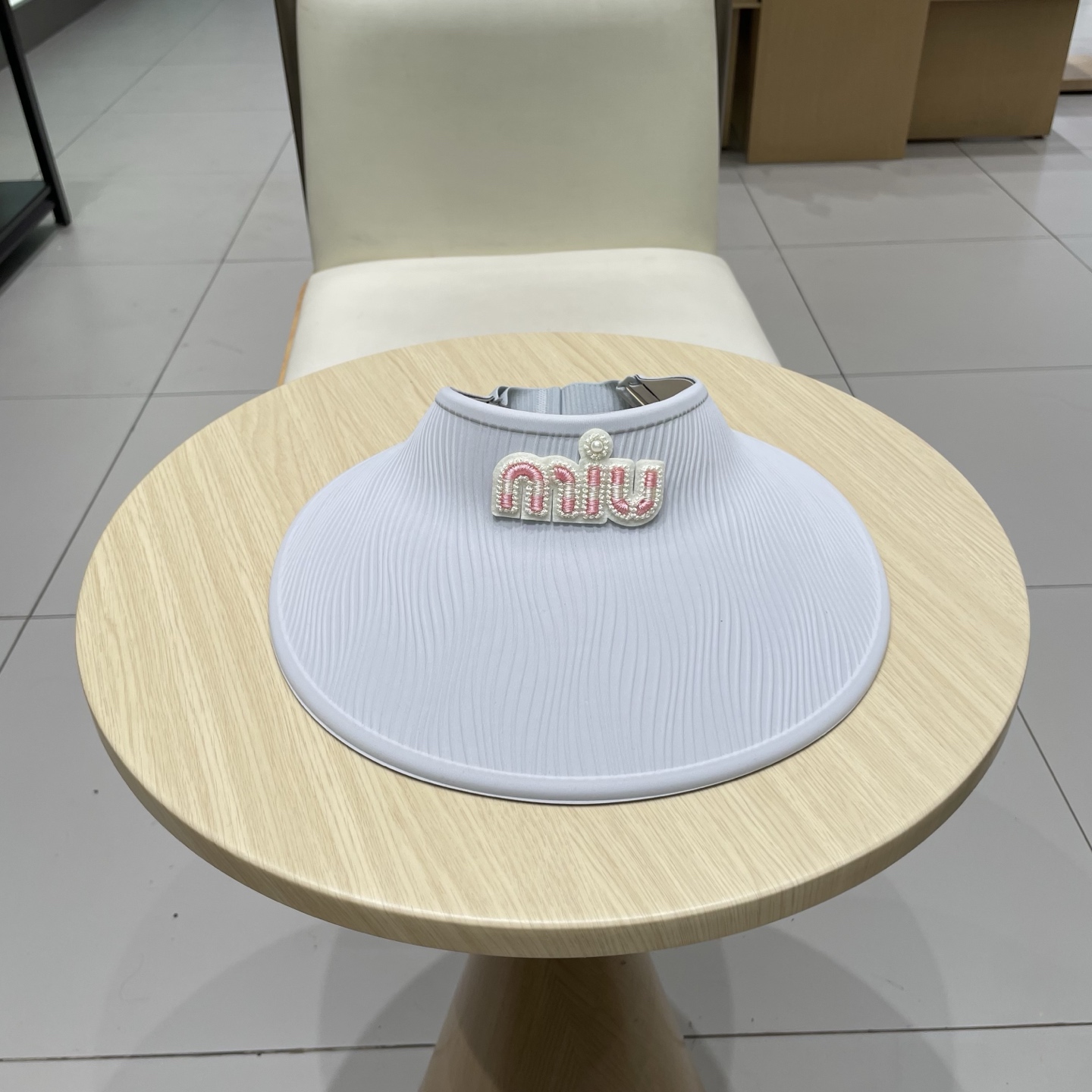  miumiu缪缪科技凉感无痕一体帽女夏季防紫外线空顶帽环绕式遮脸防晒太阳帽