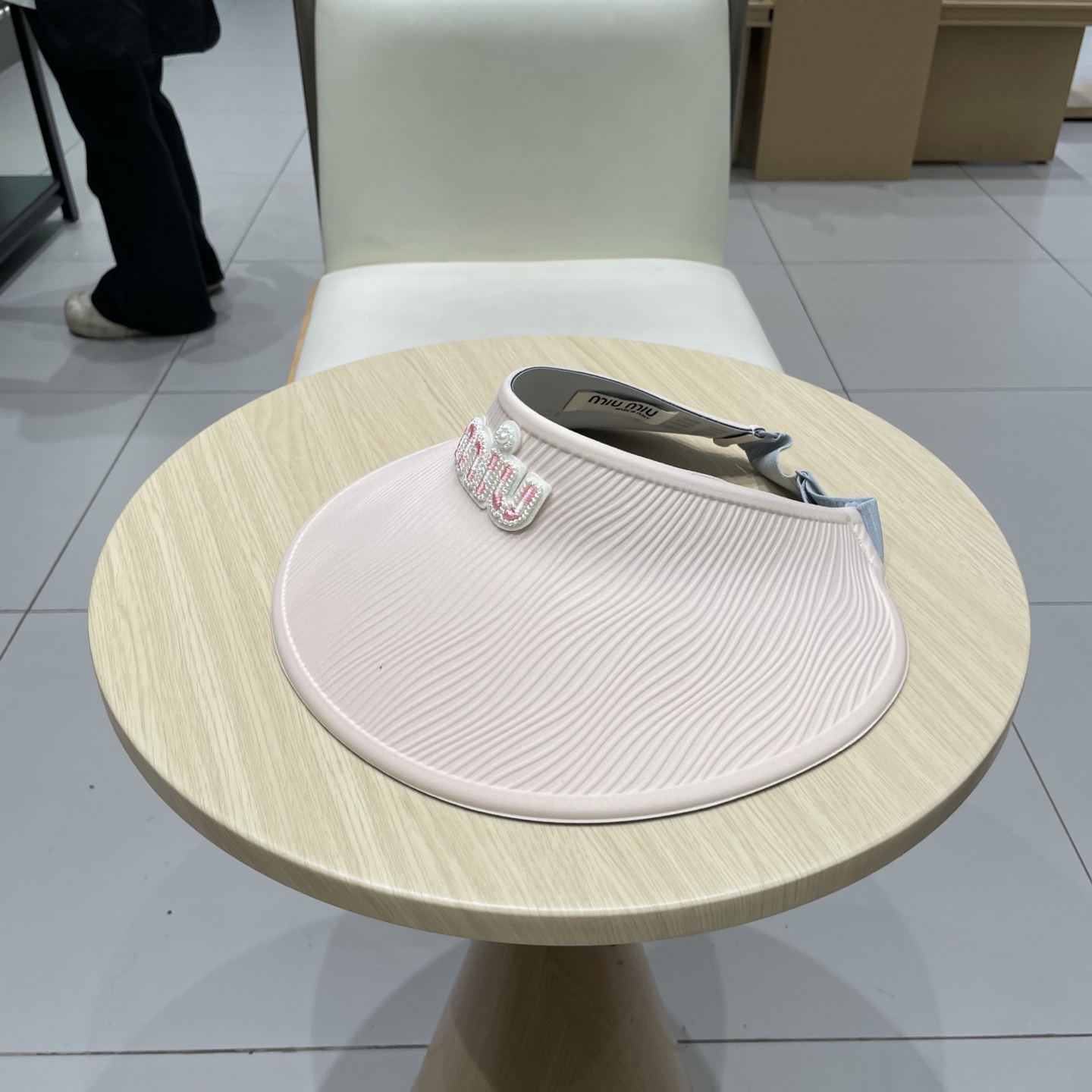  miumiu缪缪科技凉感无痕一体帽女夏季防紫外线空顶帽环绕式遮脸防晒太阳帽