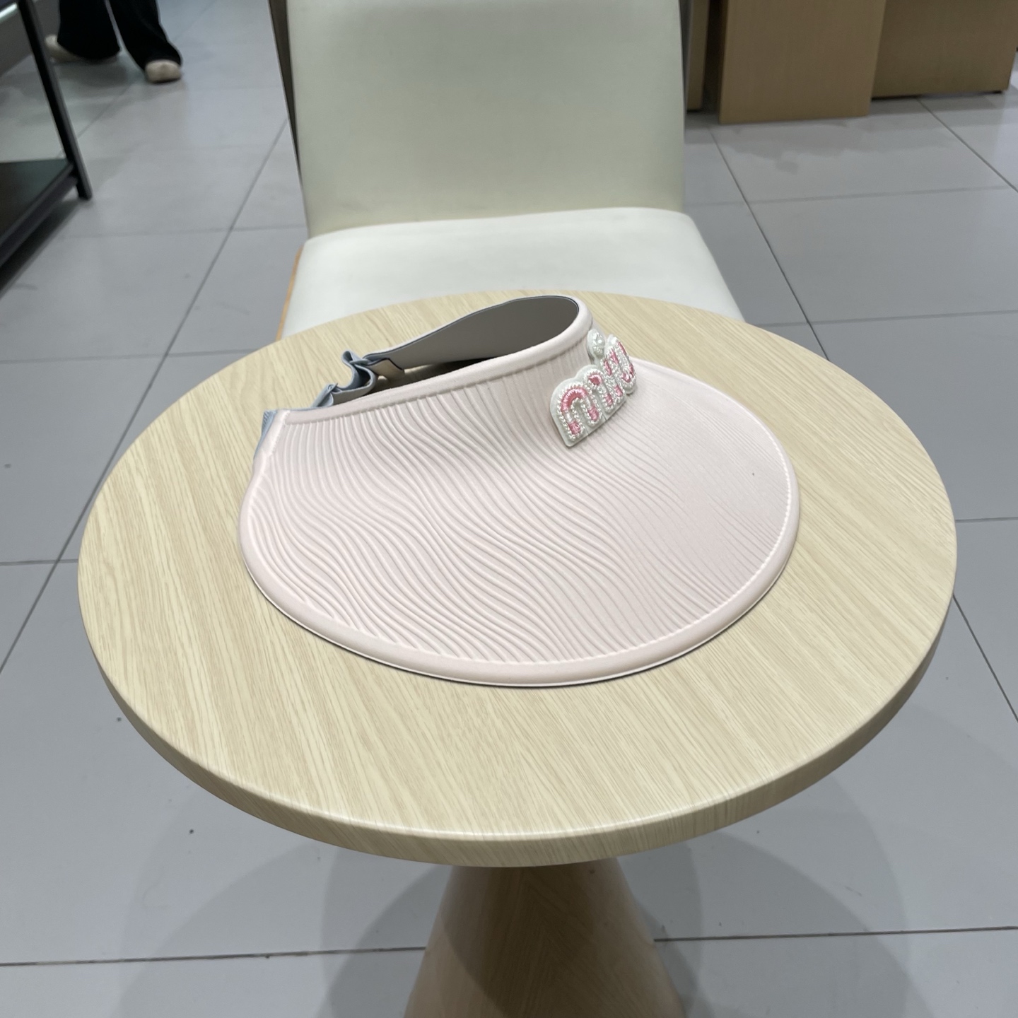  miumiu缪缪科技凉感无痕一体帽女夏季防紫外线空顶帽环绕式遮脸防晒太阳帽