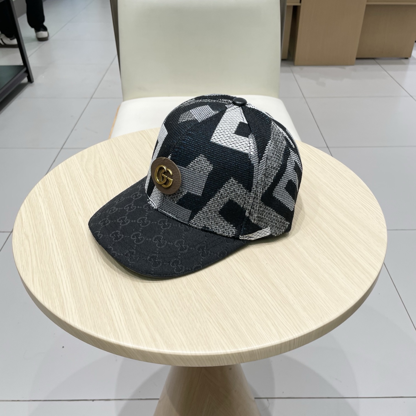  古奇棒球帽♥️GUCCI🧢官网新品，棒球帽，原单品质火爆来袭 。🎩 工艺非常精美 高档大气上档次！低调